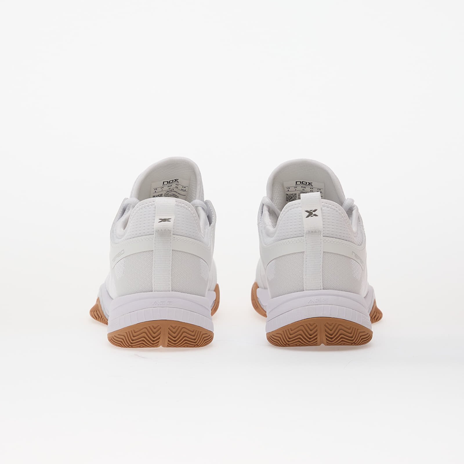 NOX Сникърси Calzado Nerbo White/ Gum Rubber