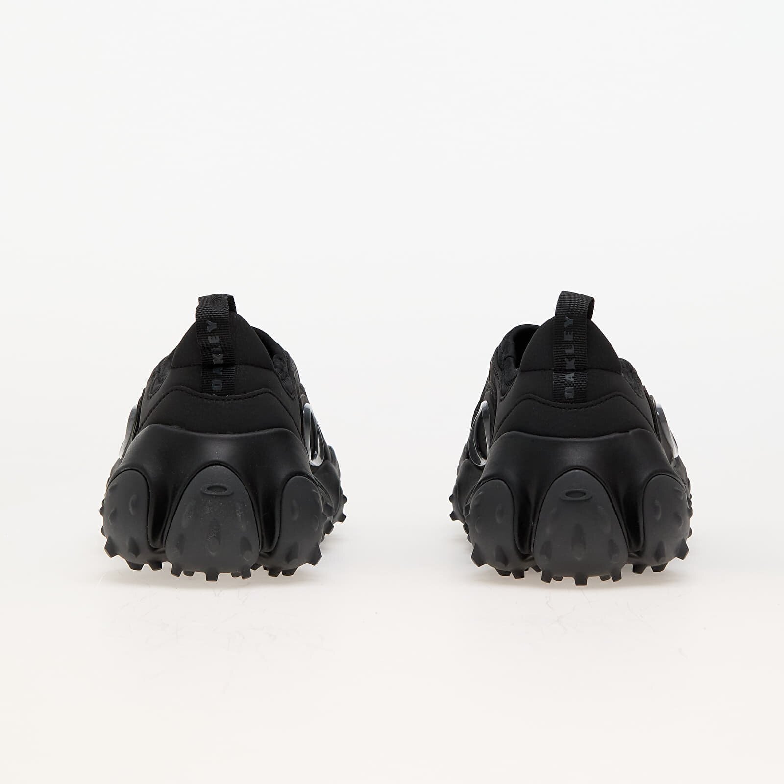 Oakley Сникърси Edge Icon Blackout