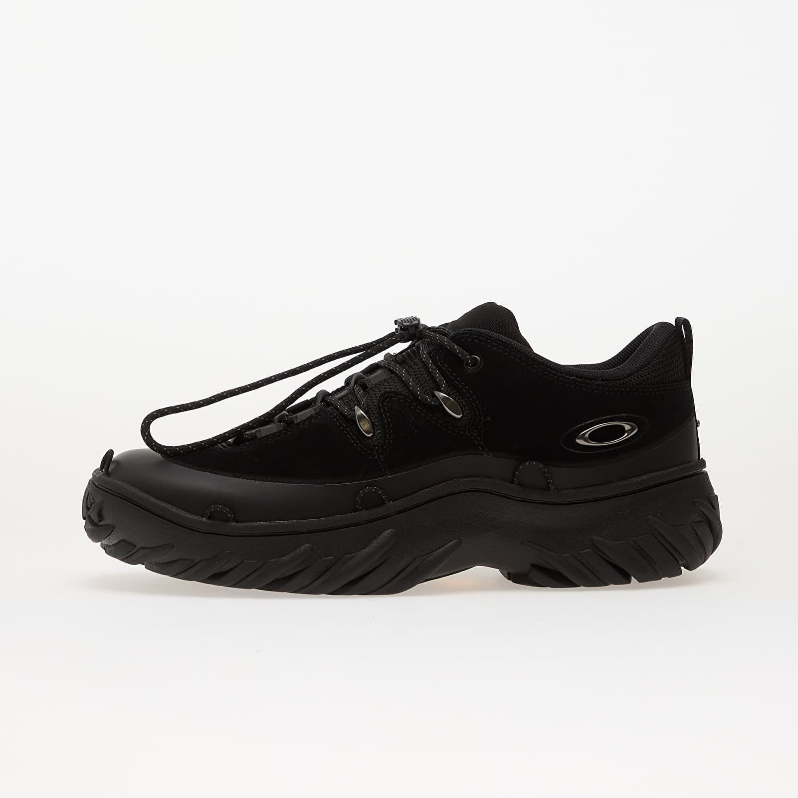 Oakley Сникърси Meridian Low Ext Blackout