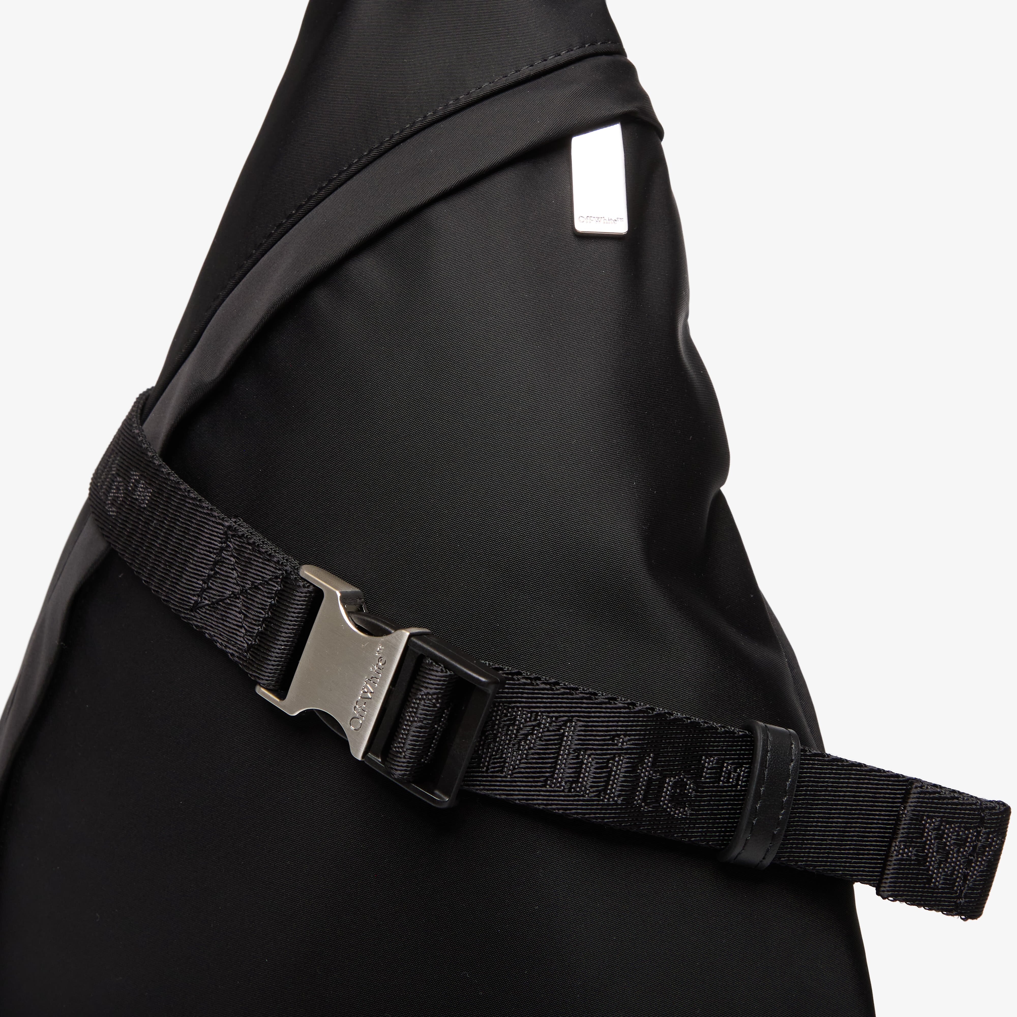 Off-White Чантичка за кръста Outdoor Slingbag Black/ No Color