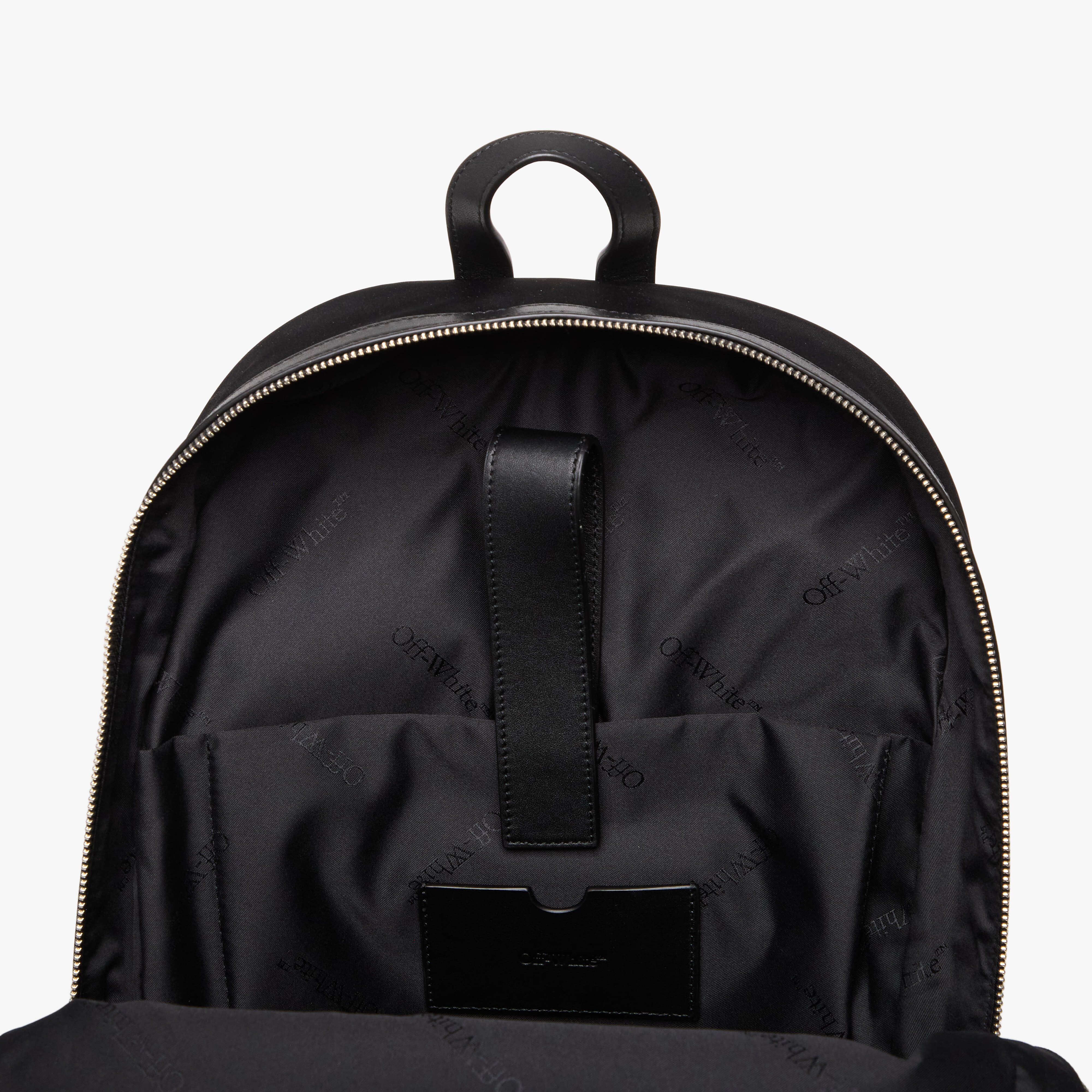 Off-White Раница Core Round Backpack Black/ No Color