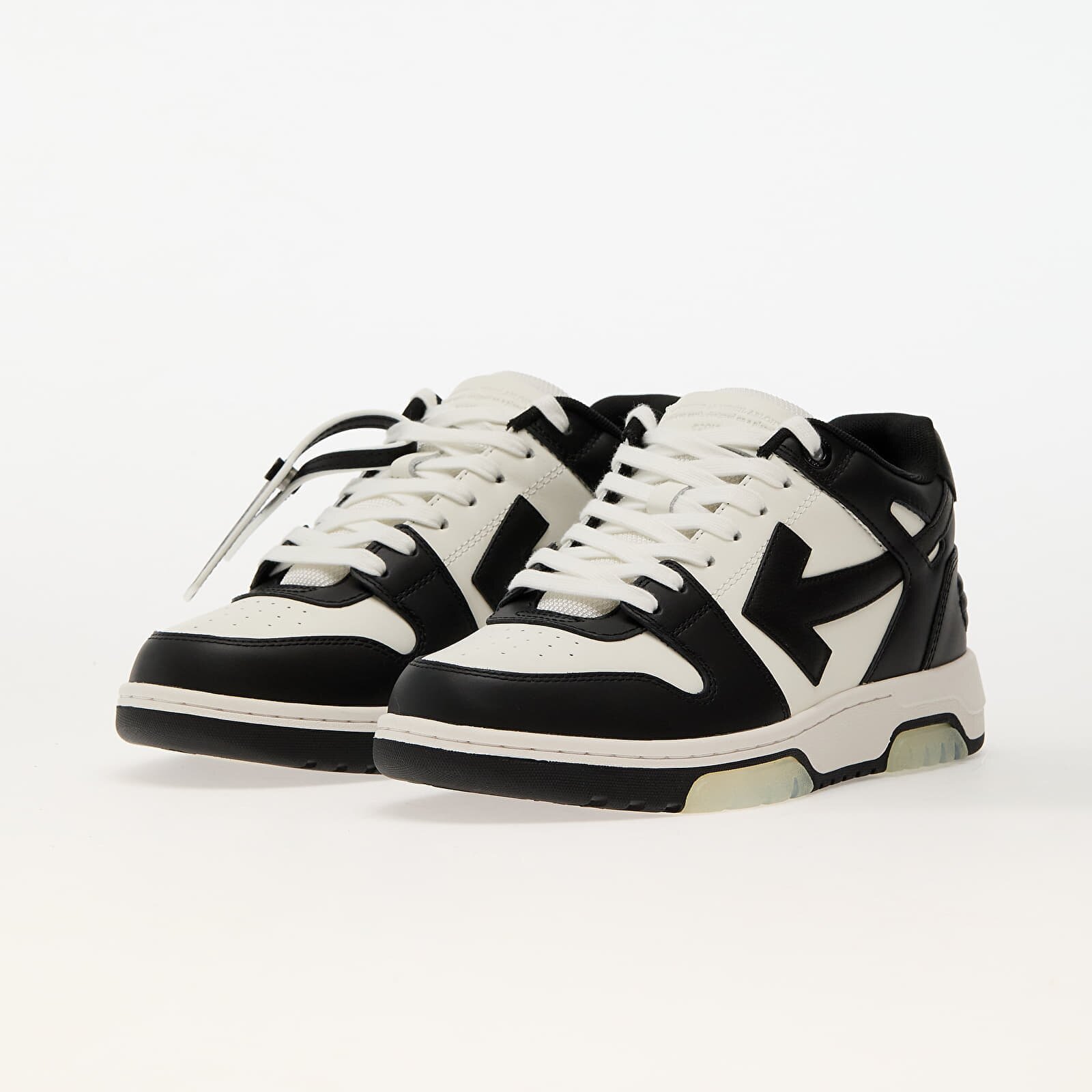 Off-White Сникърси Out Of Office Calf Leather White/ Black