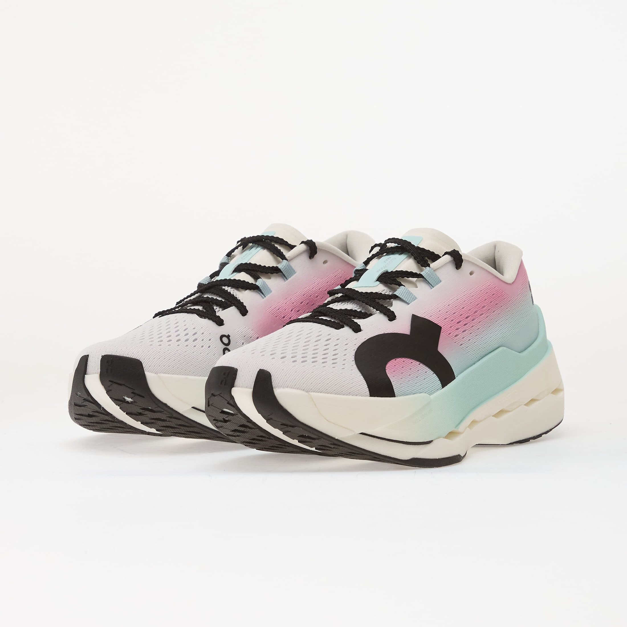 On Cloudboom Max White/ Celeste