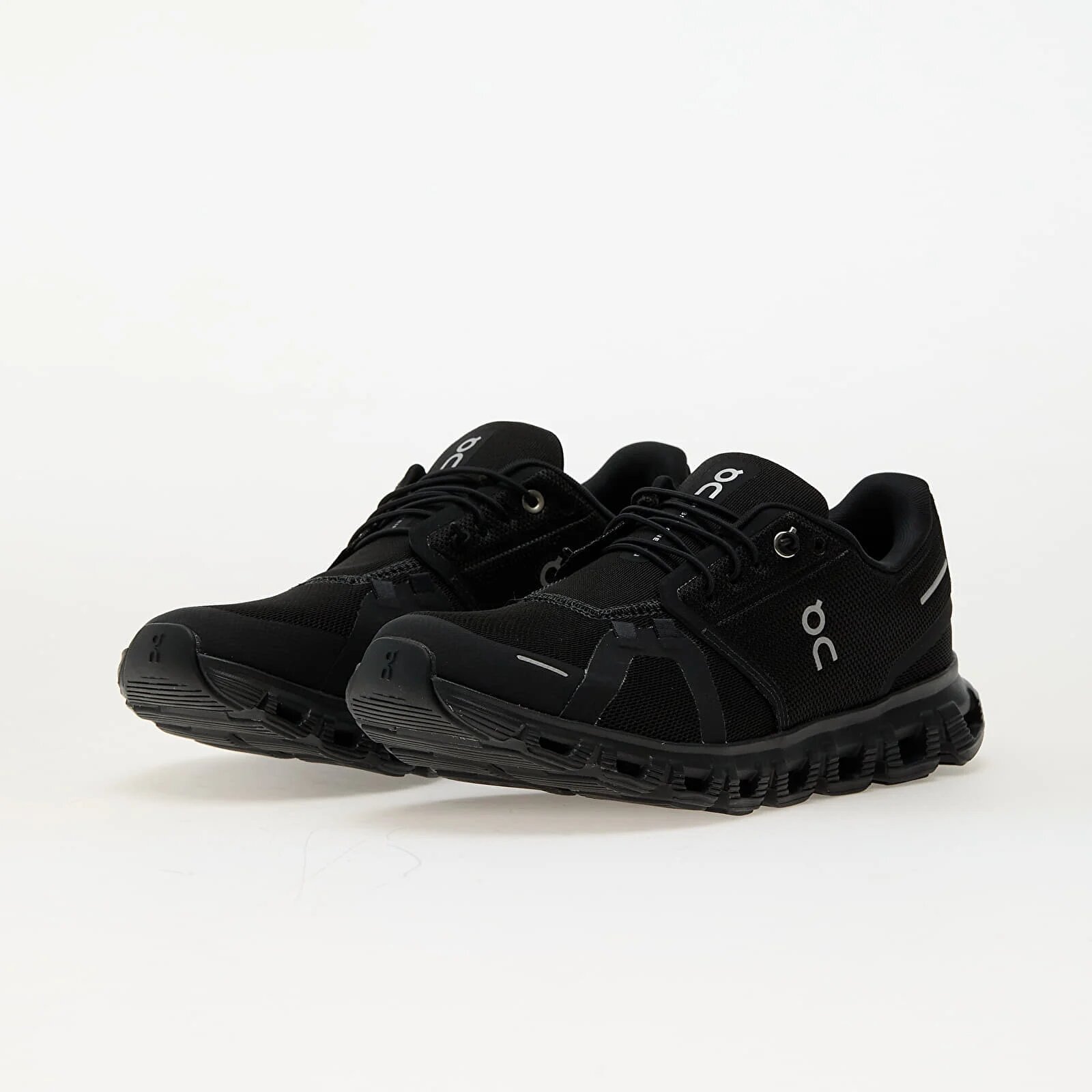 On Обувки M Cloud 6 Black/ Black