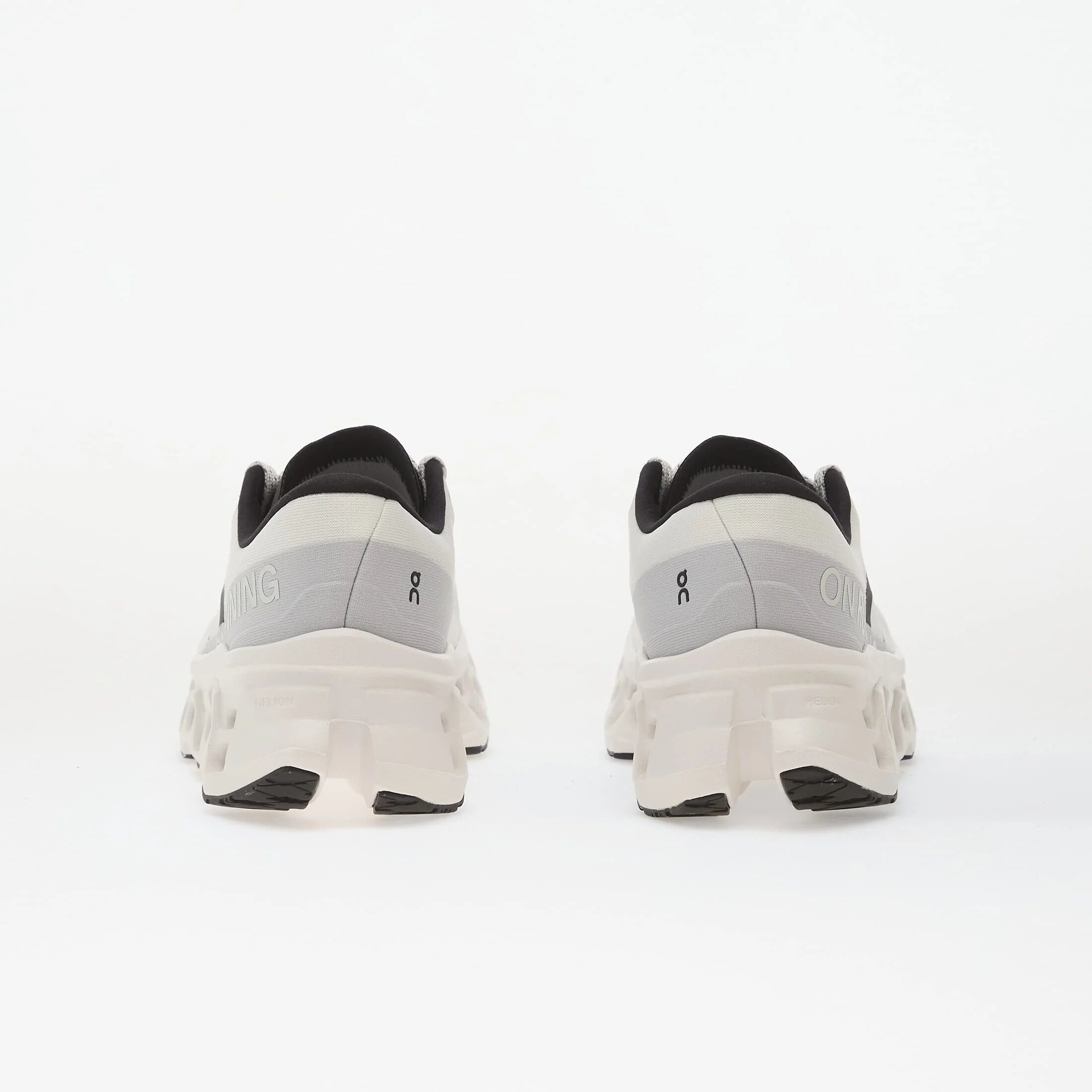 On Обувки M Cloudmster 3 White/ White
