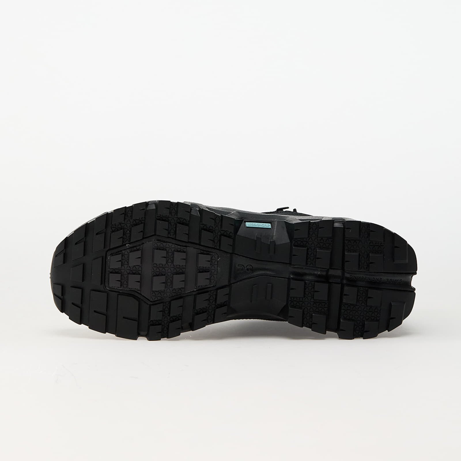 On Обувки M Cloudrock Mid WP Black/ Black