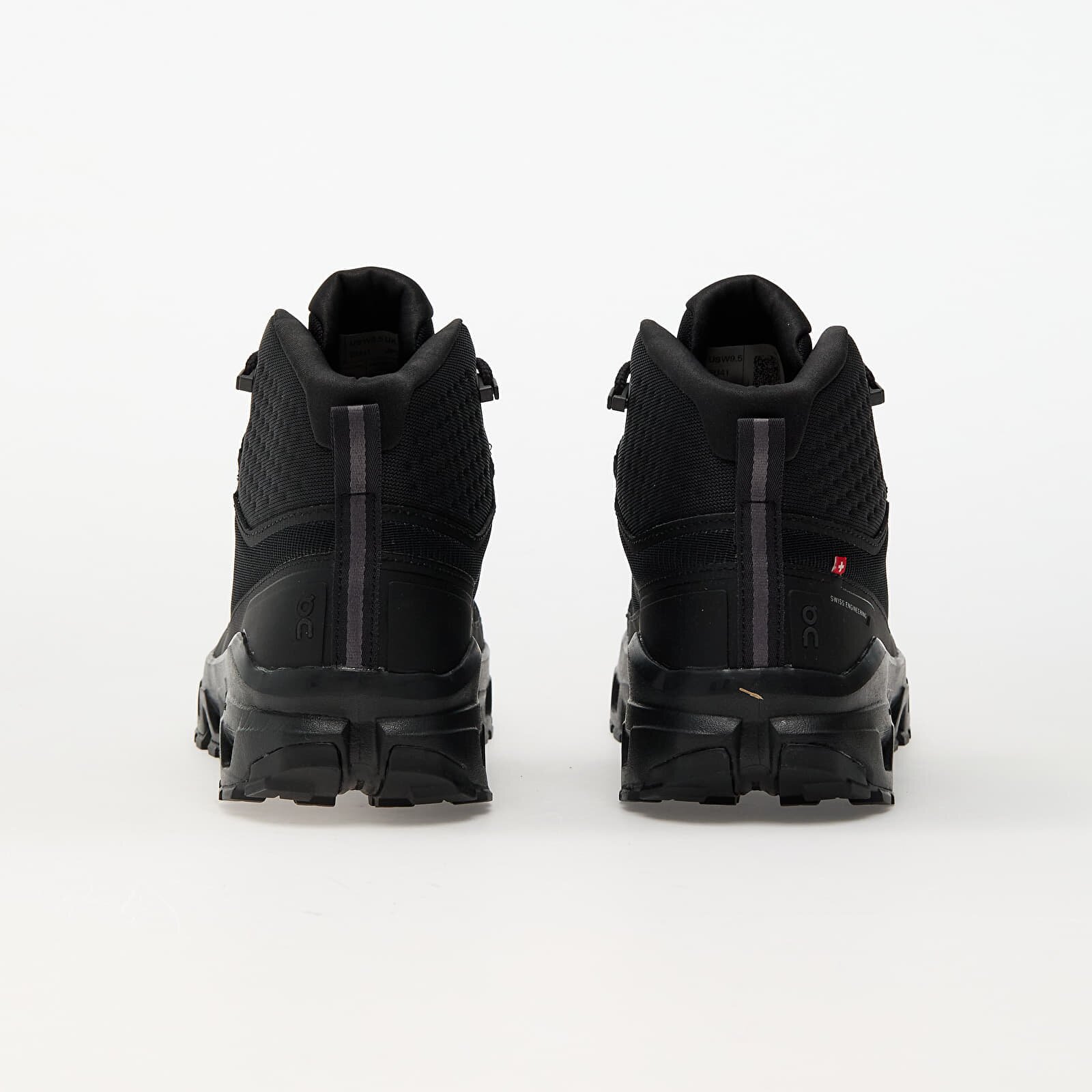On Обувки M Cloudrock Mid WP Black/ Black