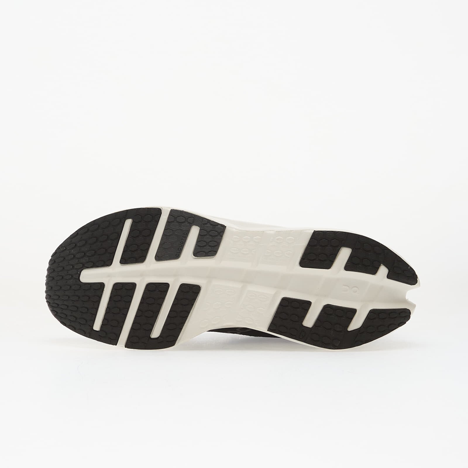 On Обувки M Cloudrunner 3 Black/ Ivory