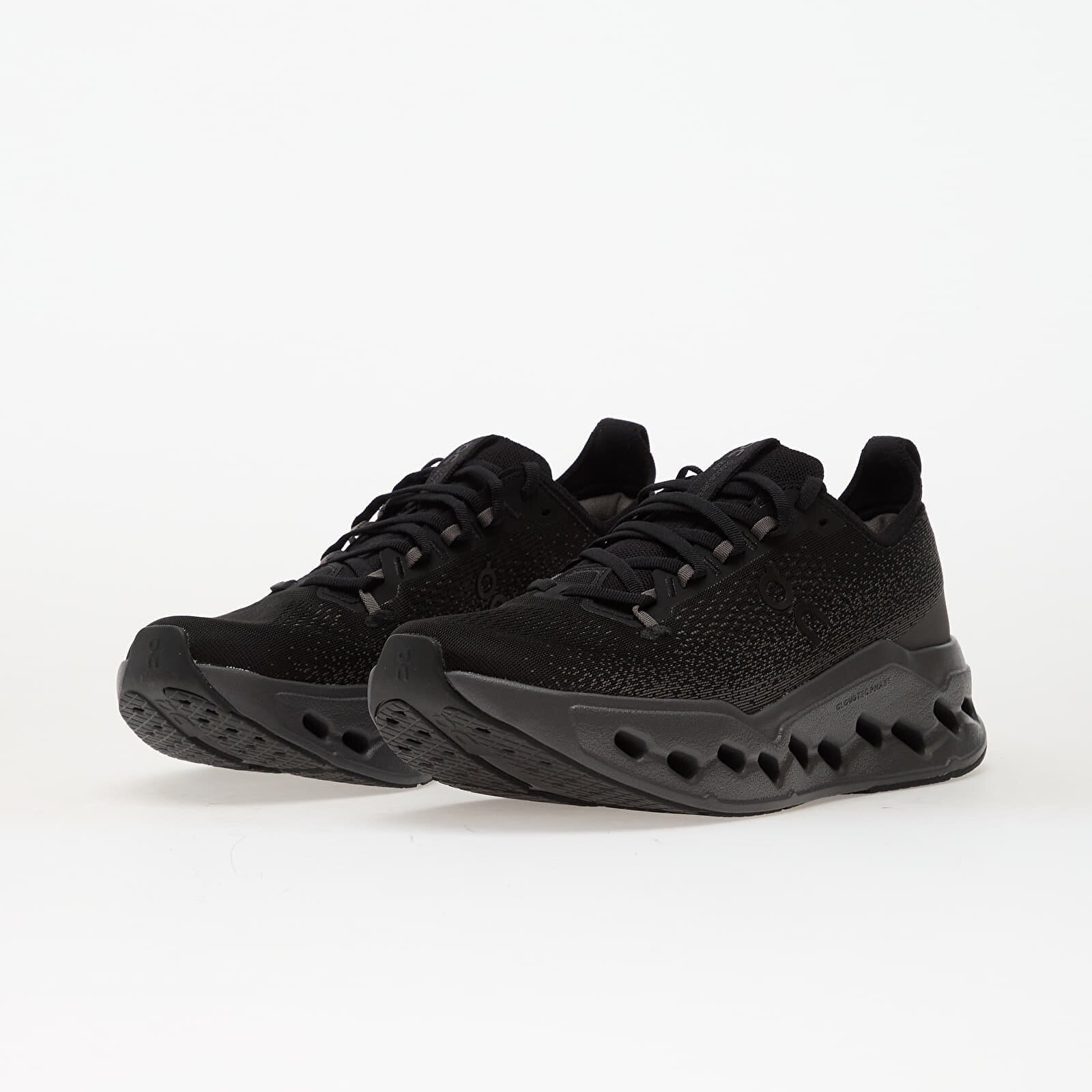 On Обувки M Cloudsurfer Max Wide Black/ Eclipse
