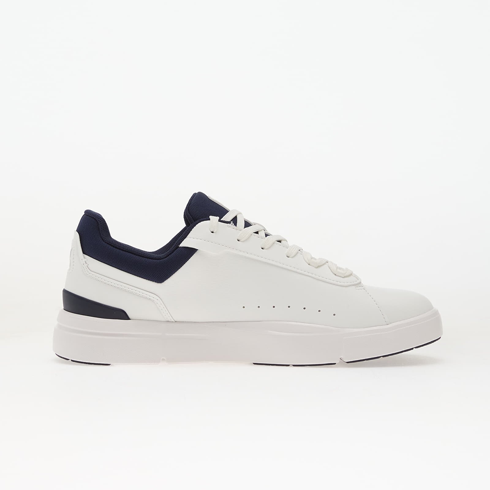 On Обувки M THE ROGER Advantage White/ Midnight