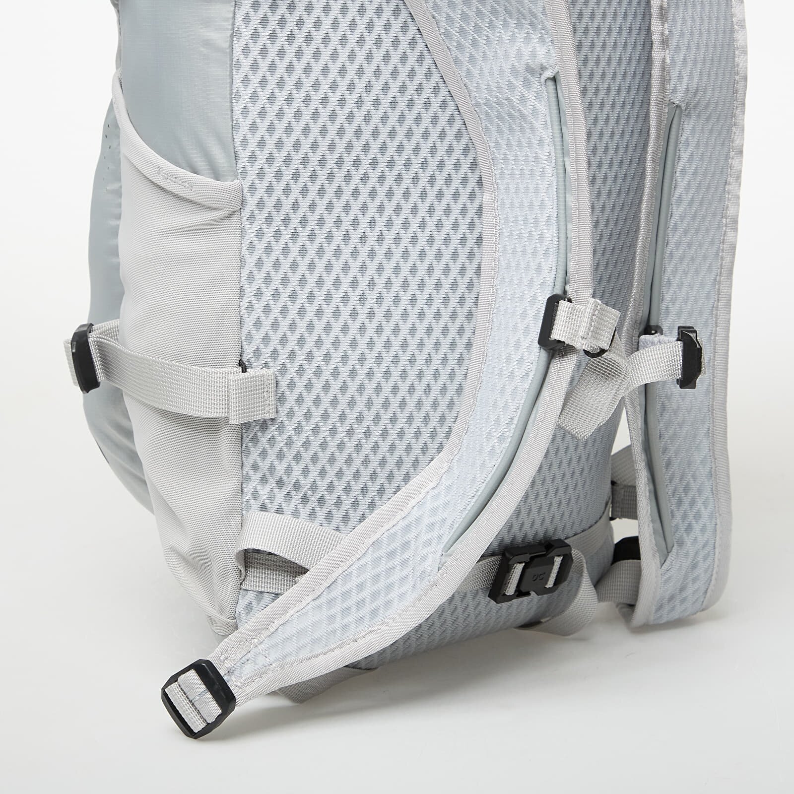 On Раница Speed Pack 18L Lite Glacier