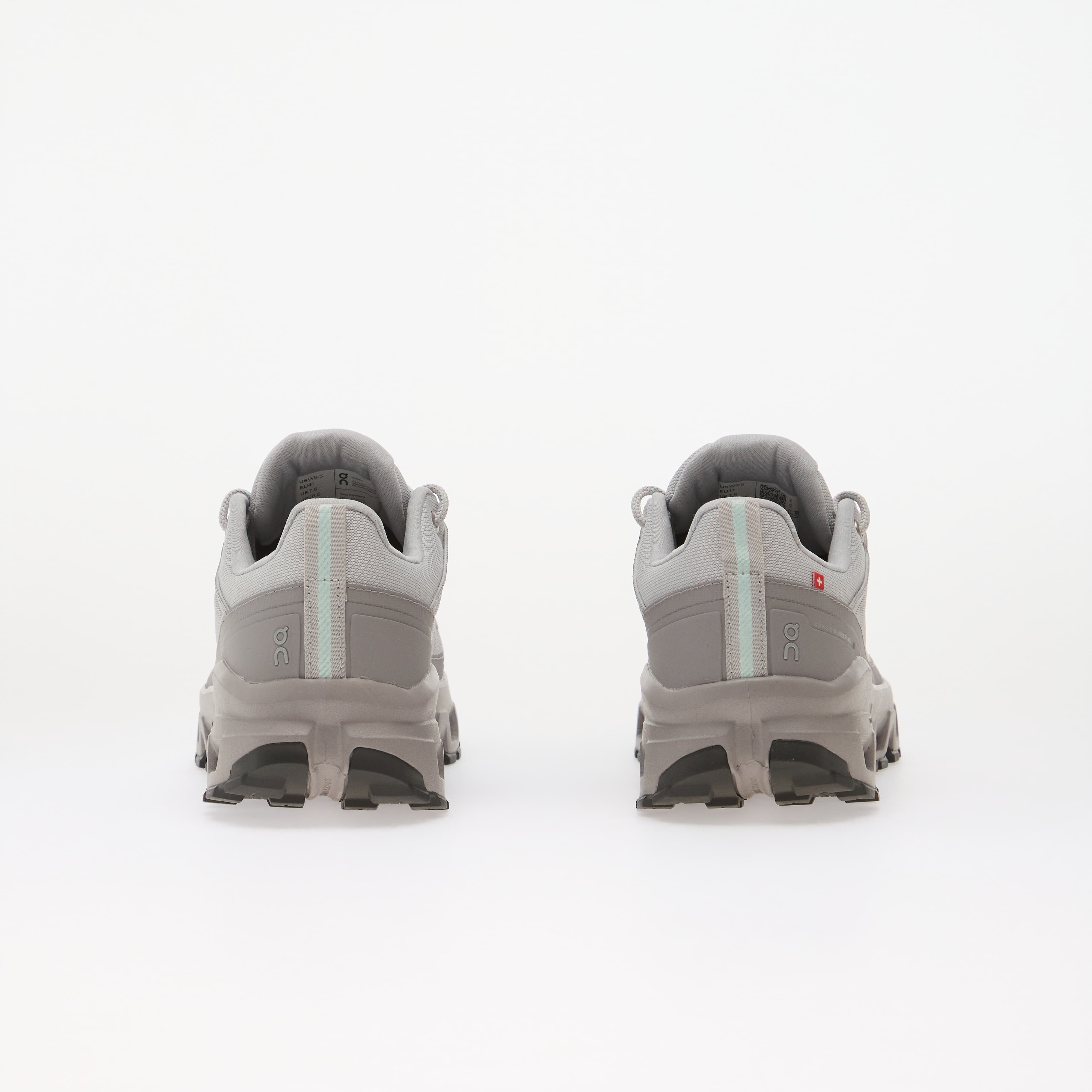 On Сникърси Cloudrock Low Waterproof Glacier/ Ore