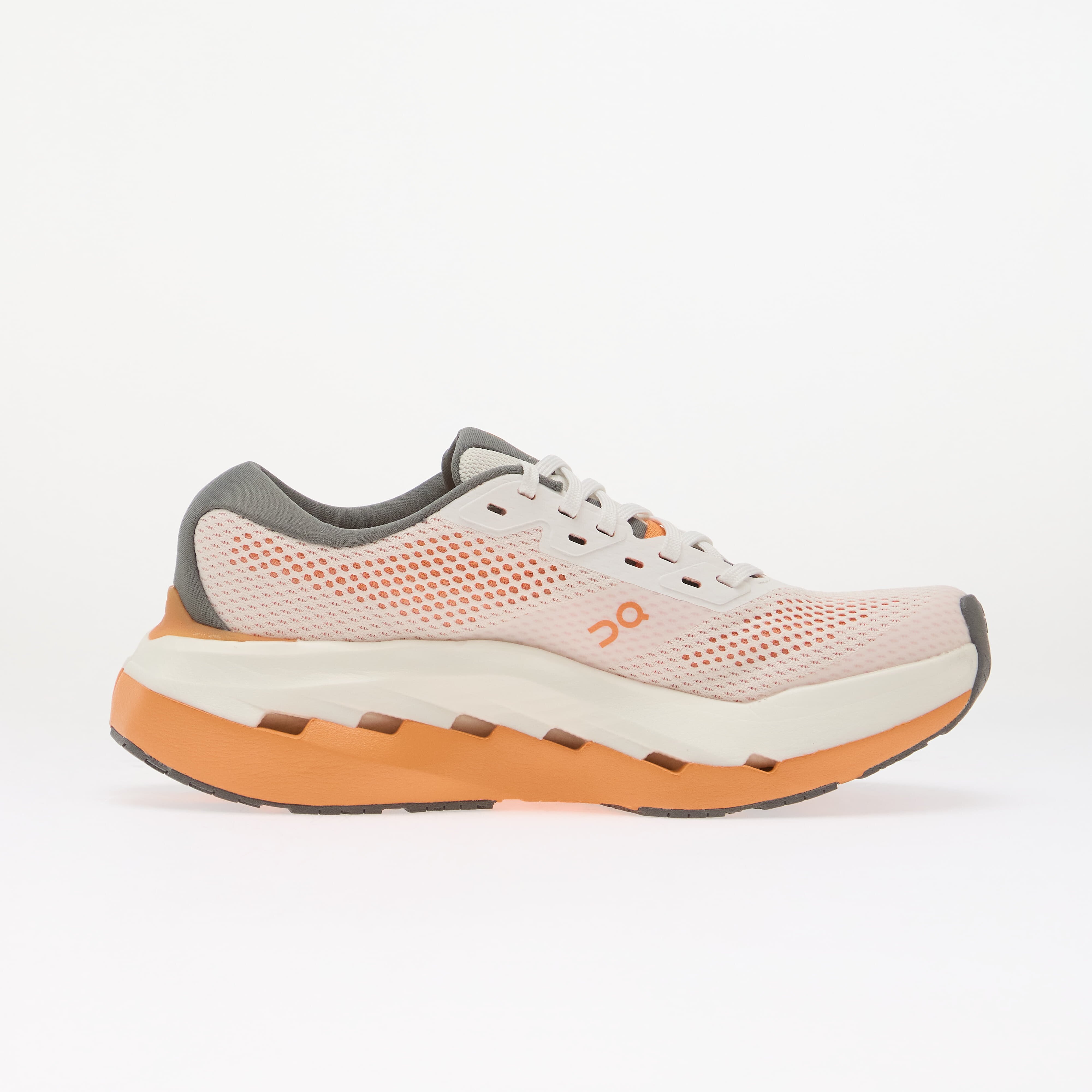 On Сникърси Cloudrunner 3 Max White/ Autumn
