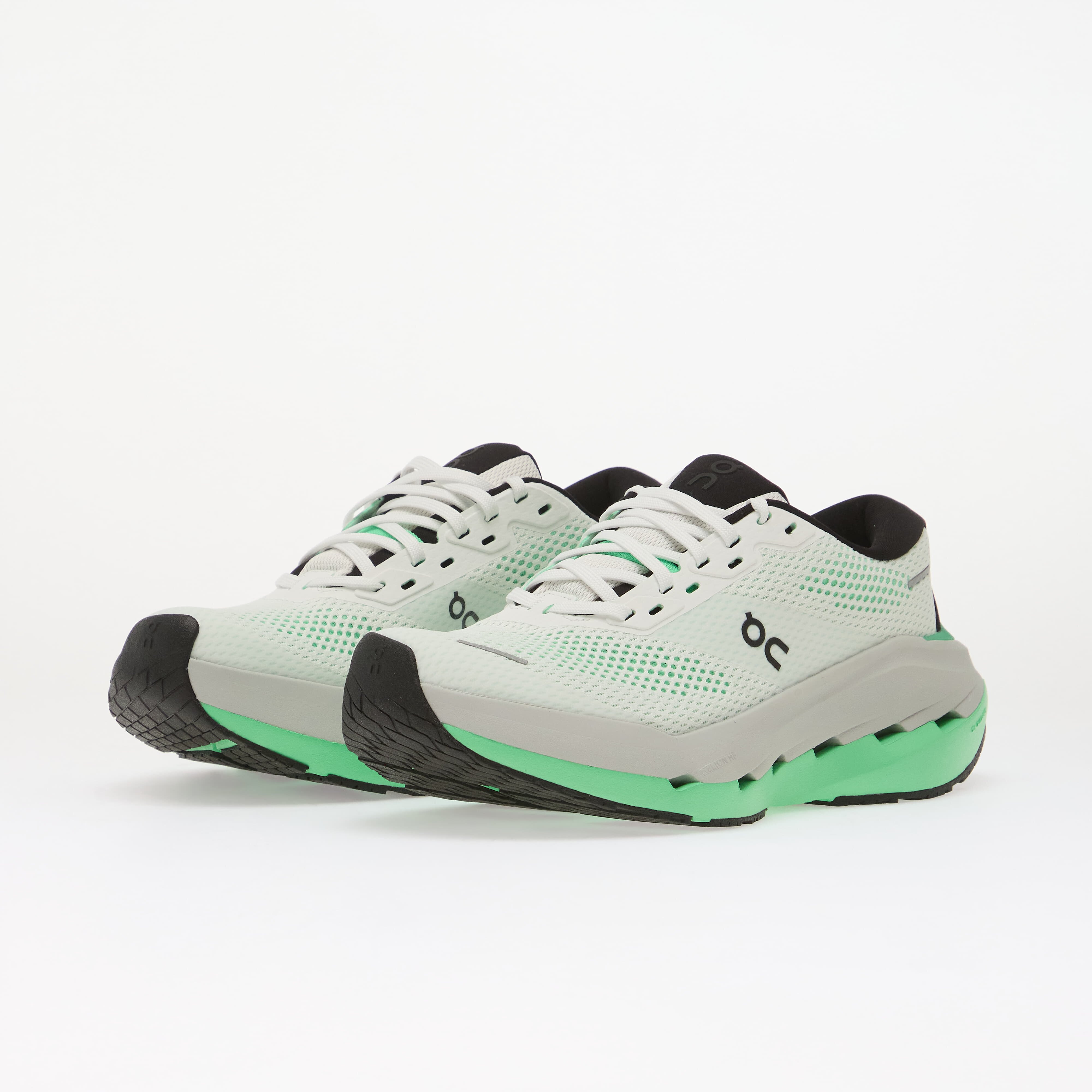On Сникърси Cloudrunner 3 Max White/ Verdite