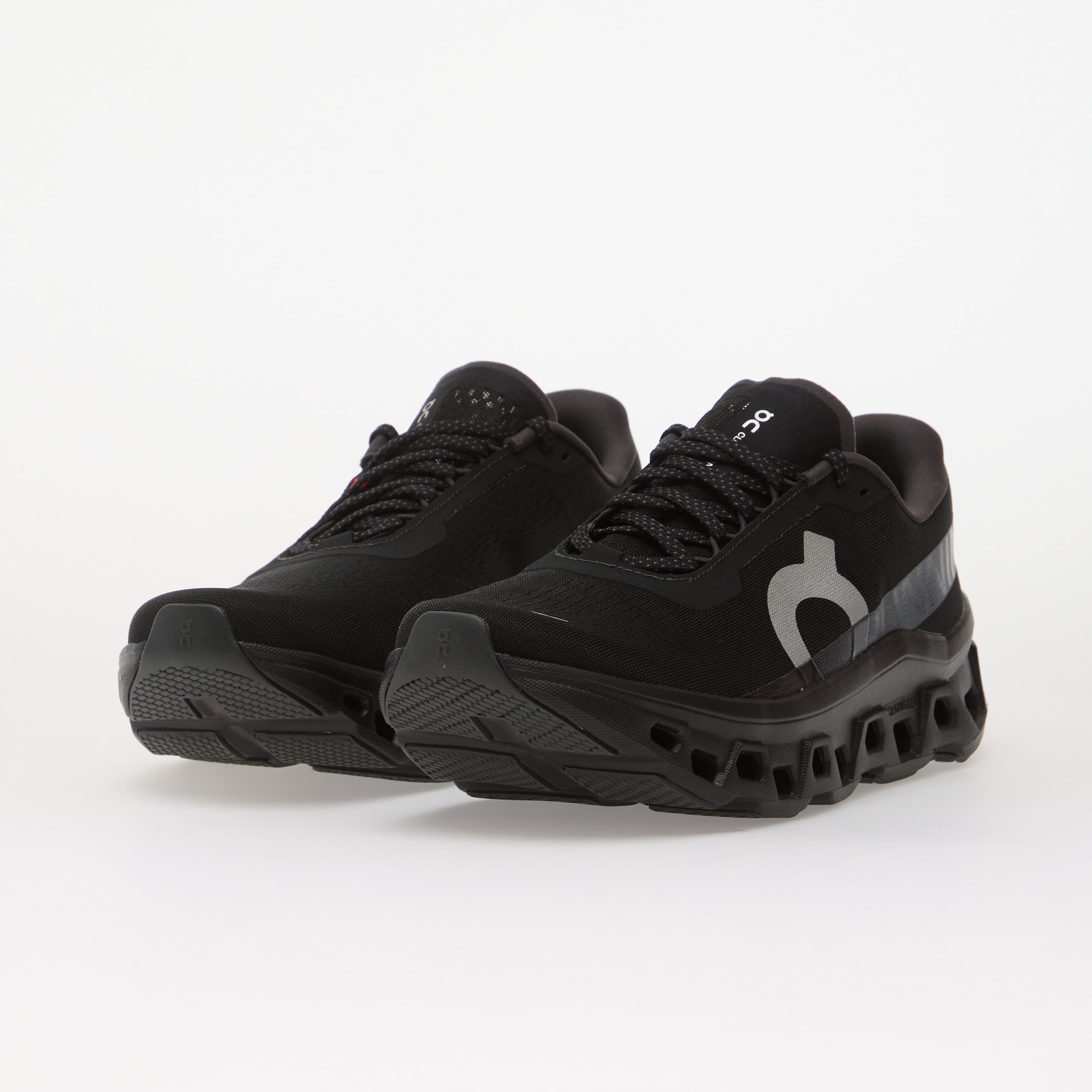 On Сникърси M Cloudmster 1 Black