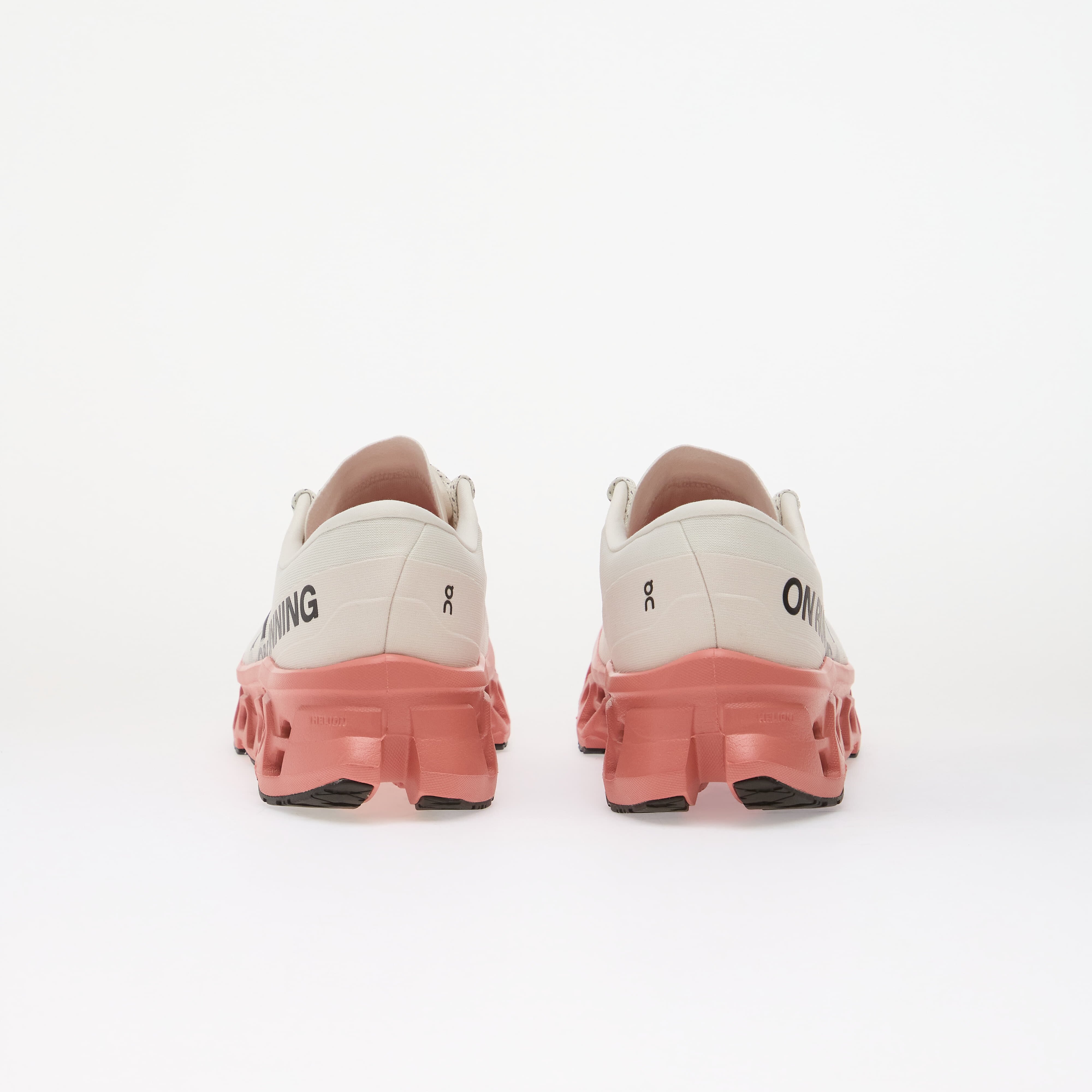 On Сникърси M Cloudmster 3 Ivory/ Dustrose