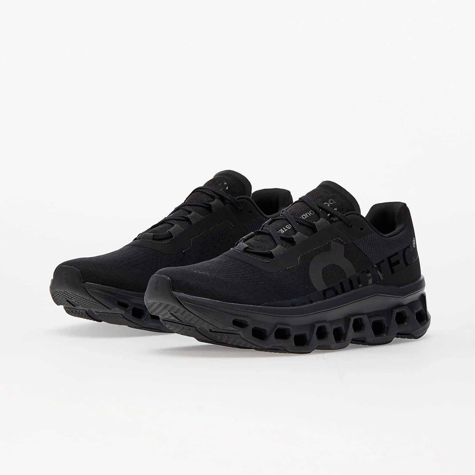 On Сникърси M Cloudmster All Black