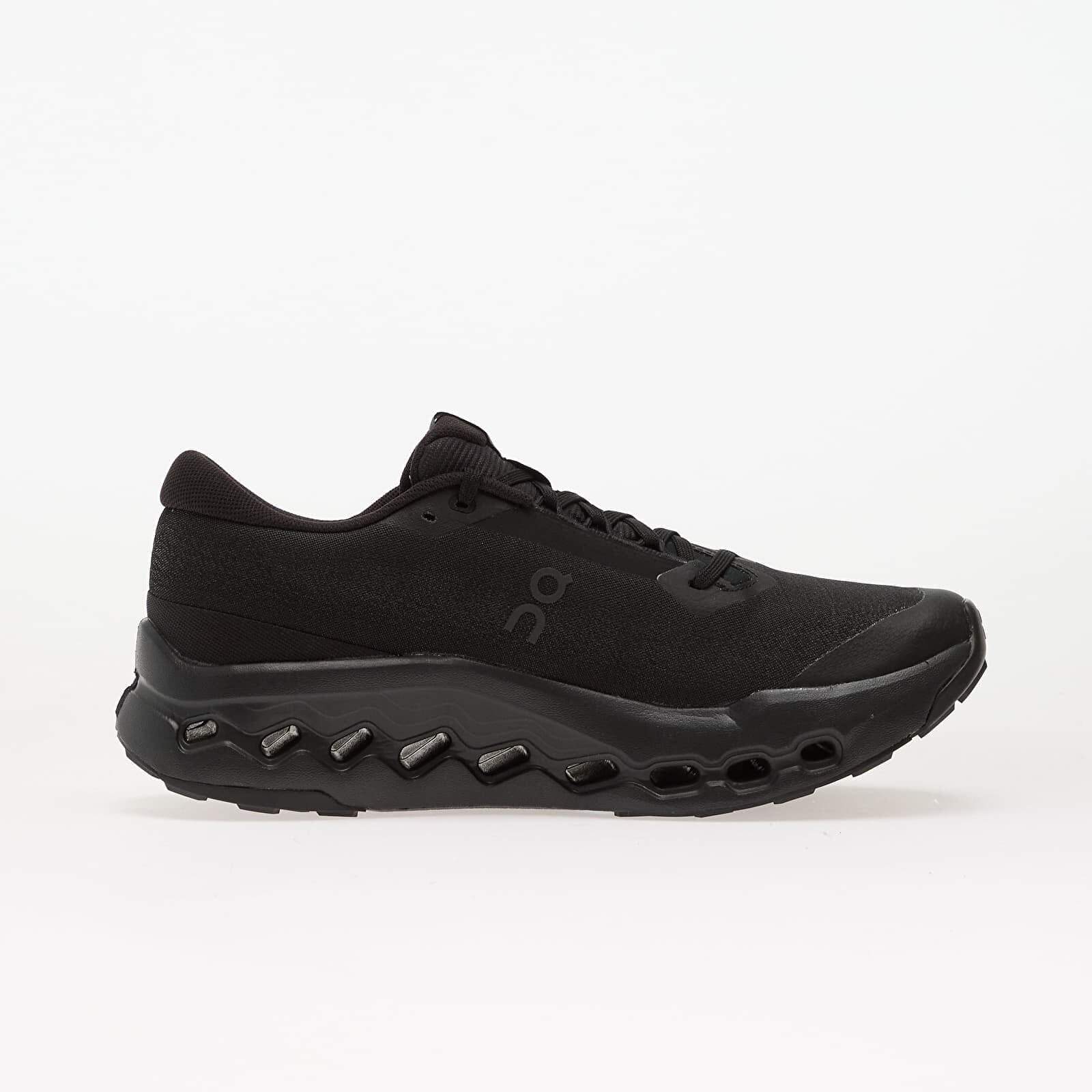 On Сникърси M Cloudsurfer Trail 2 Wp Black/ Black