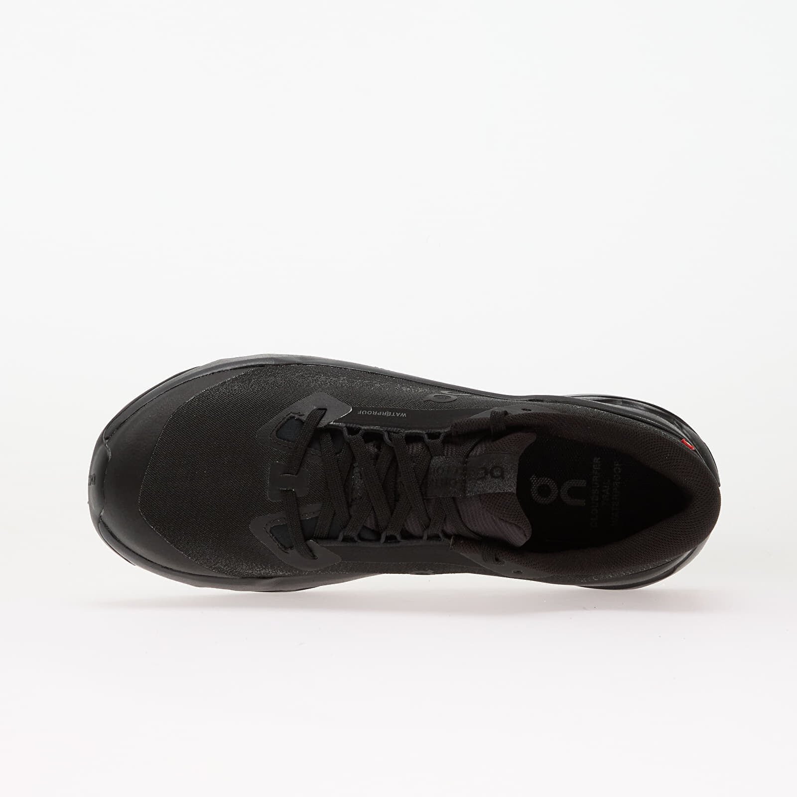 On Сникърси M Cloudsurfer Trail 2 Wp Black/ Black