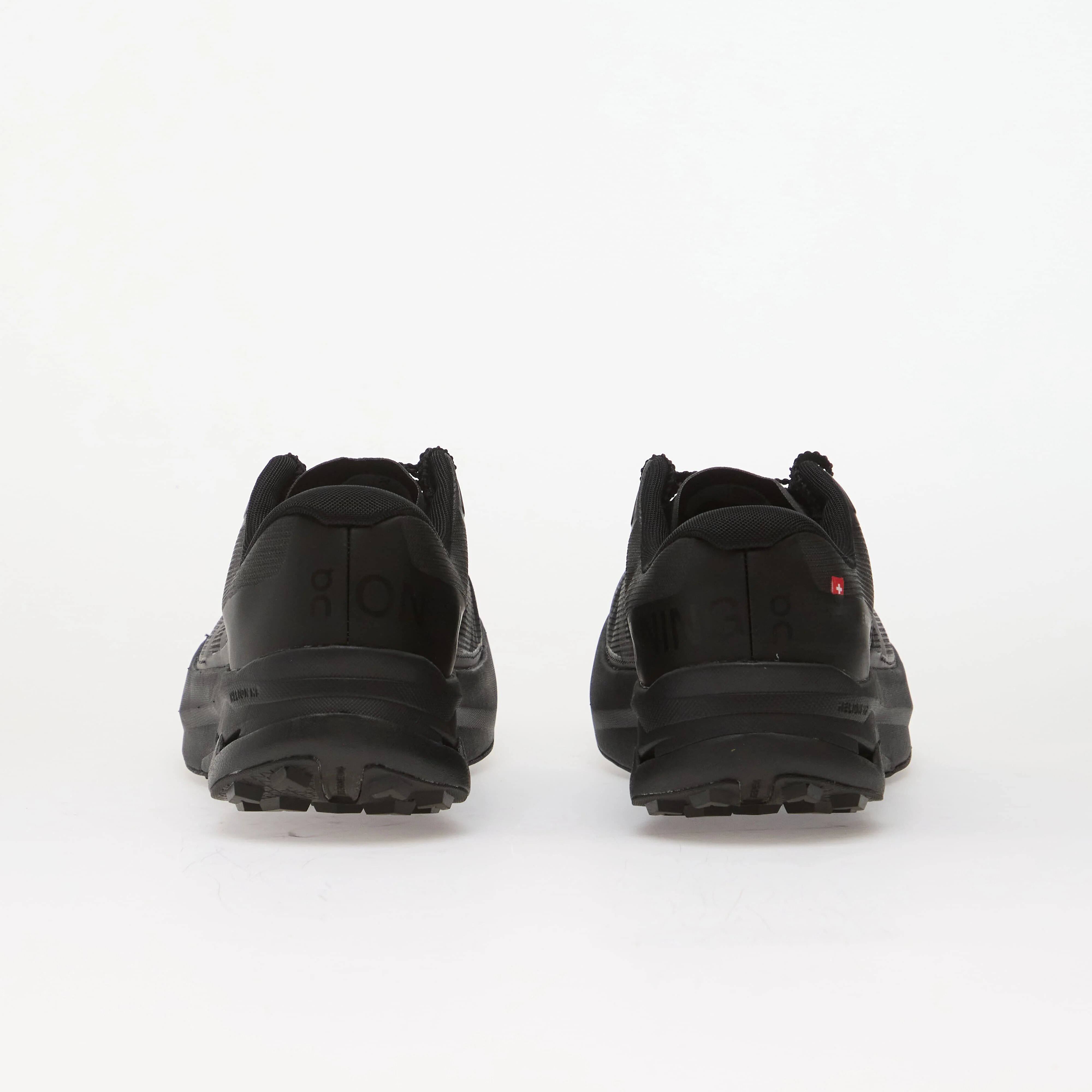 On Сникърси M Cloudultra Peak Black/ Black