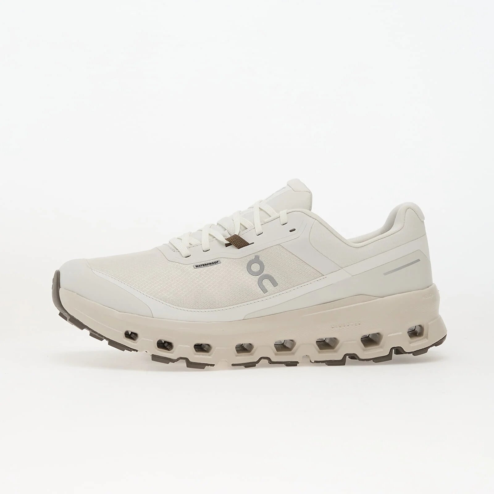 On Сникърси M Cloudvista 2 Waterproof Ice/ Pearl