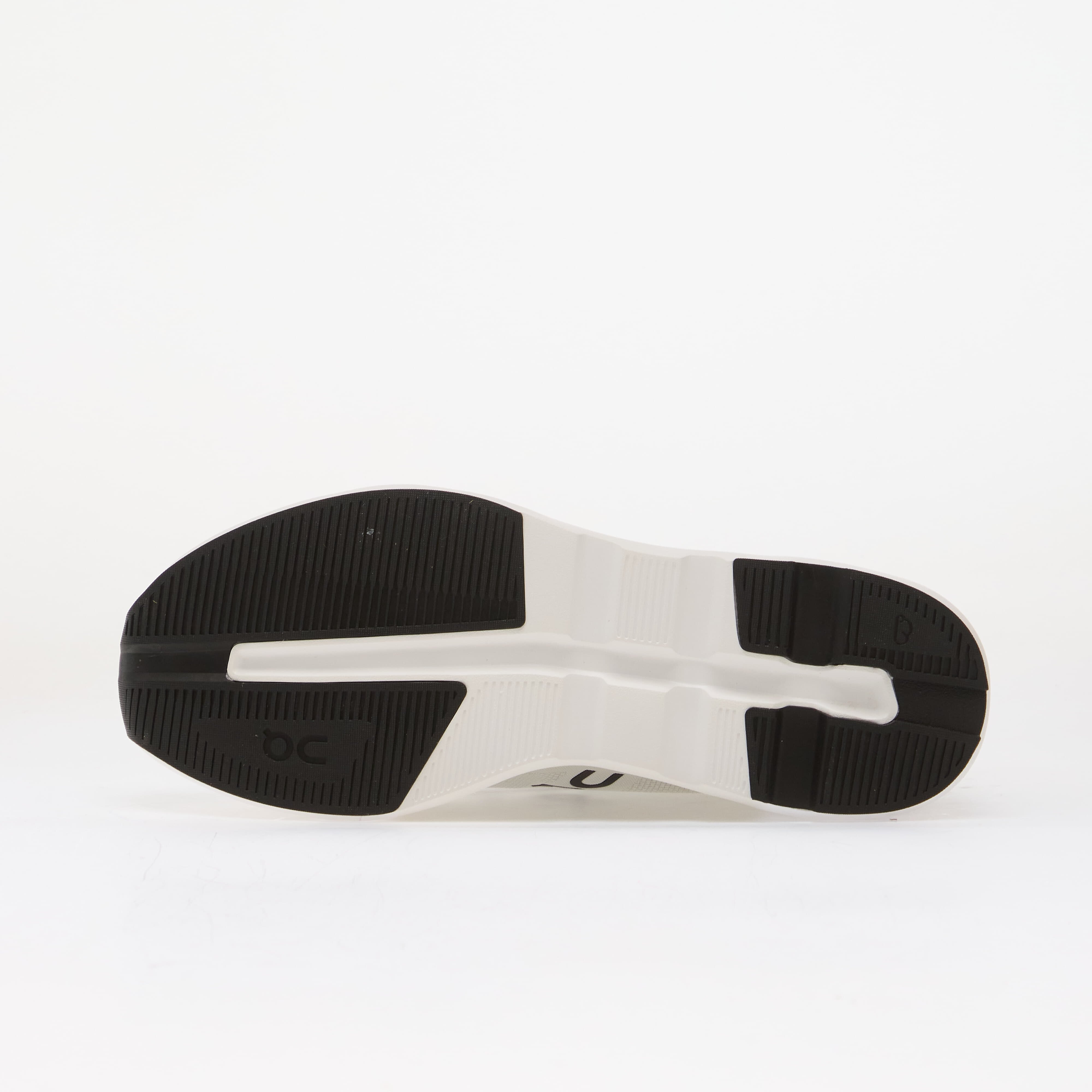 On Сникърси M Cloudze Ice/ Black