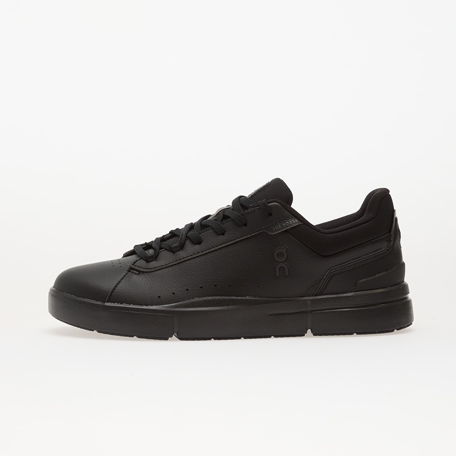 On Сникърси M The Roger Advantage Black/ Black
