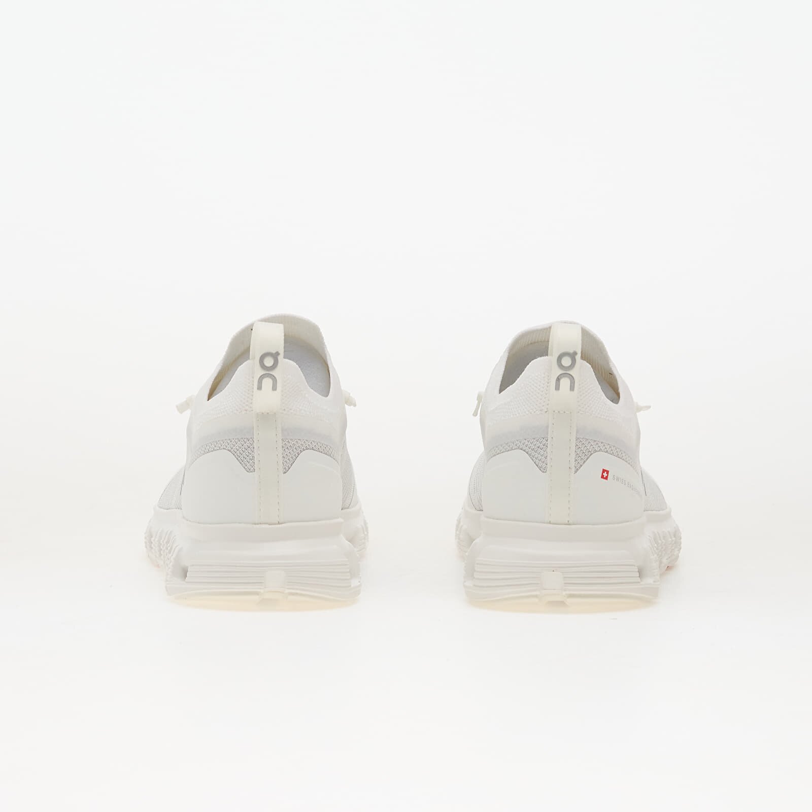 On Сникърси W Cloud 6 Versa White/ White