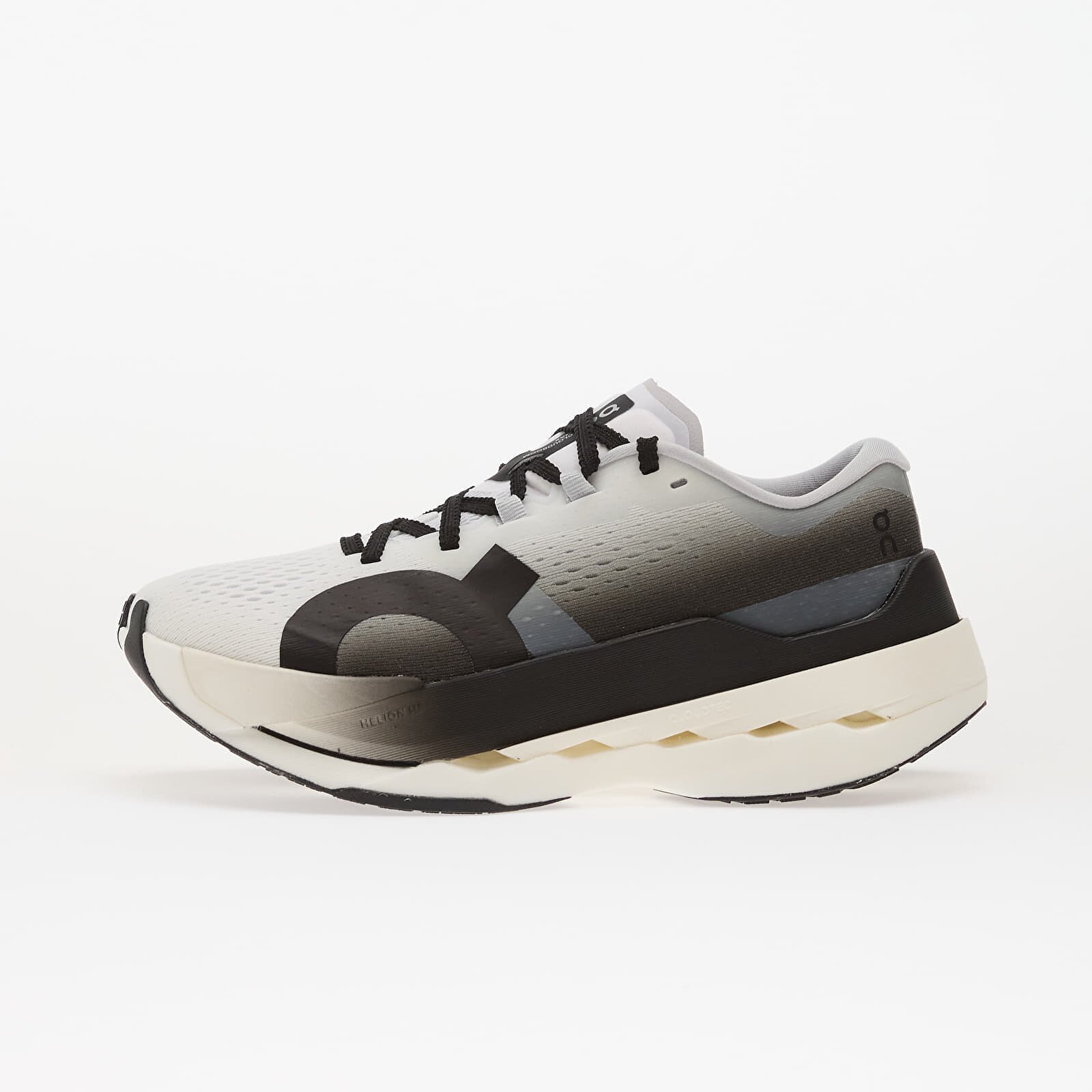 On Сникърси W Cloudboom Max White/ Black