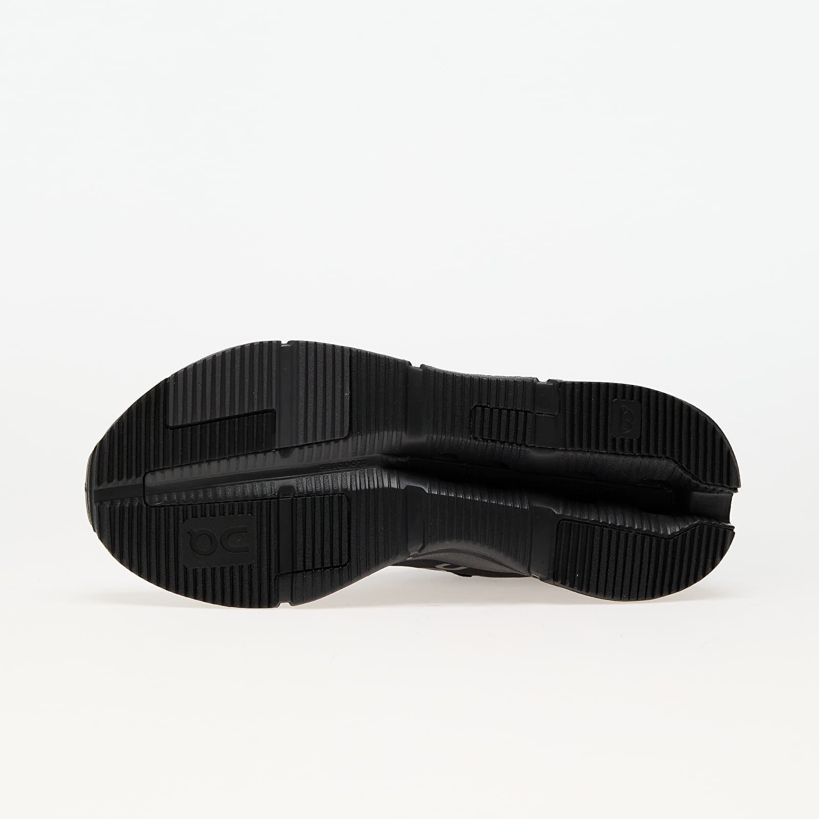 On Сникърси W Cloudnova 2 All Black
