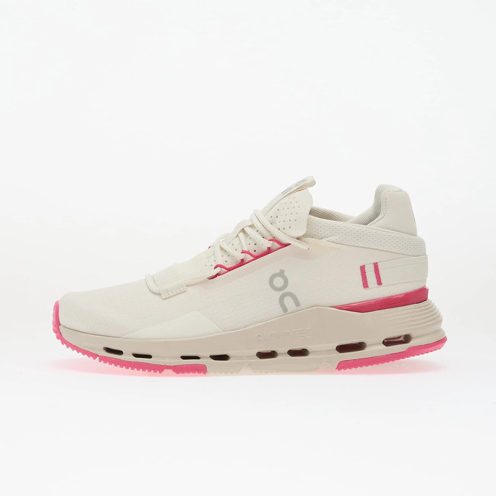 On Сникърси W Cloudnova 2 Ivory/ Pink