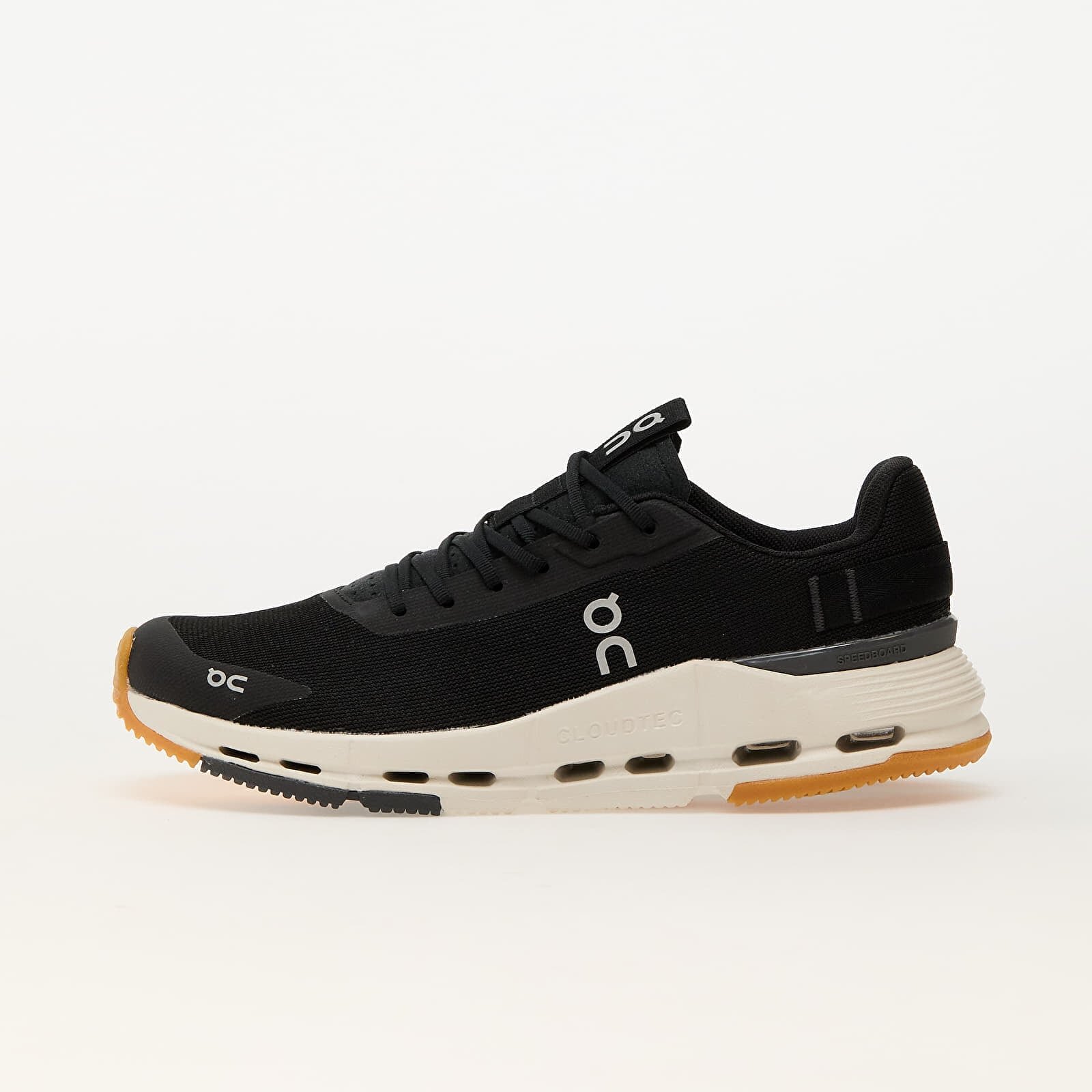 On Сникърси W Cloudnova Form 2 Black/ Ivory