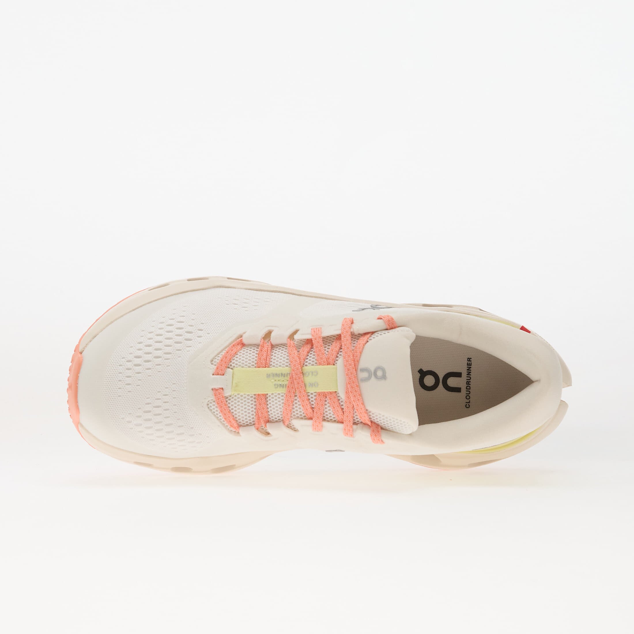 On Сникърси W Cloudrunner 3 Ivory/ Dew