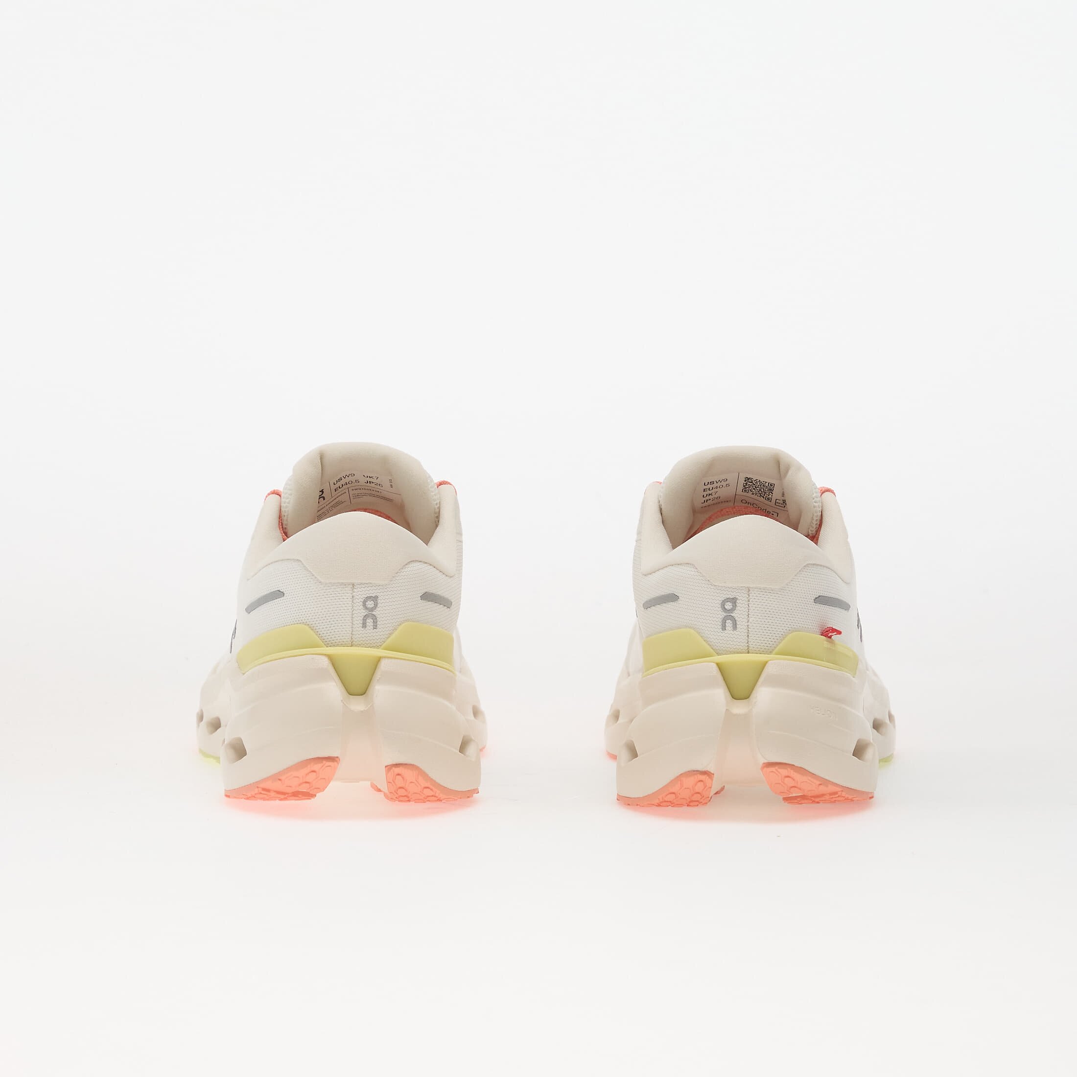 On Сникърси W Cloudrunner 3 Ivory/ Dew