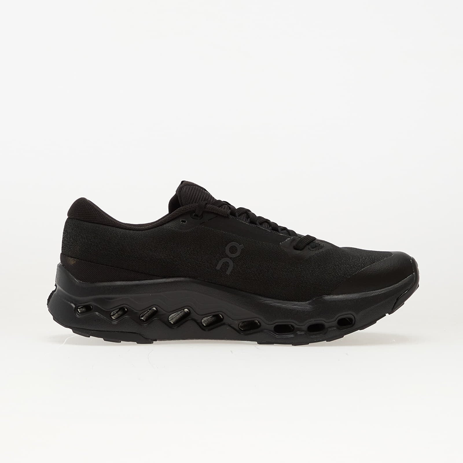 On Сникърси W Cloudsurfer Trail 2 Wp Black/ Black