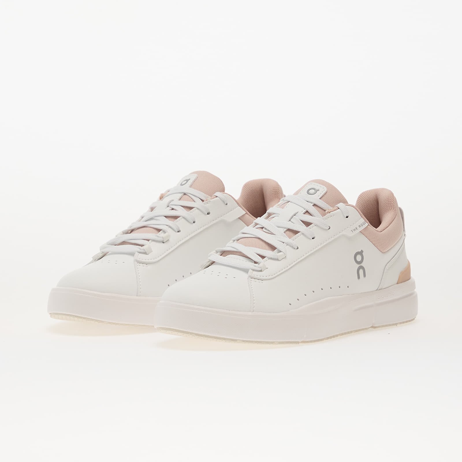 On Сникърси W The Roger Advantage White/ Rosehip