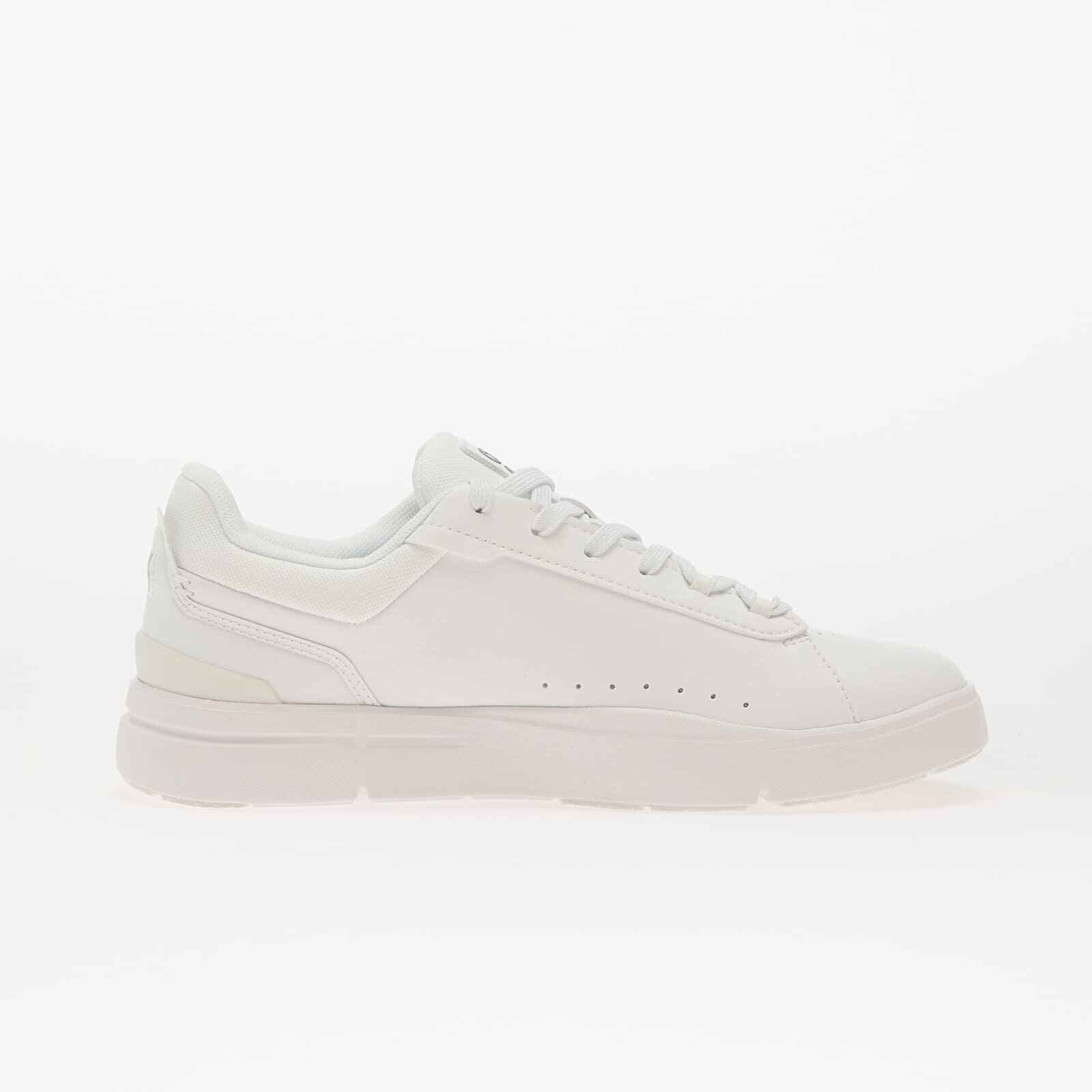On Сникърси W The Roger Advantage White/ White