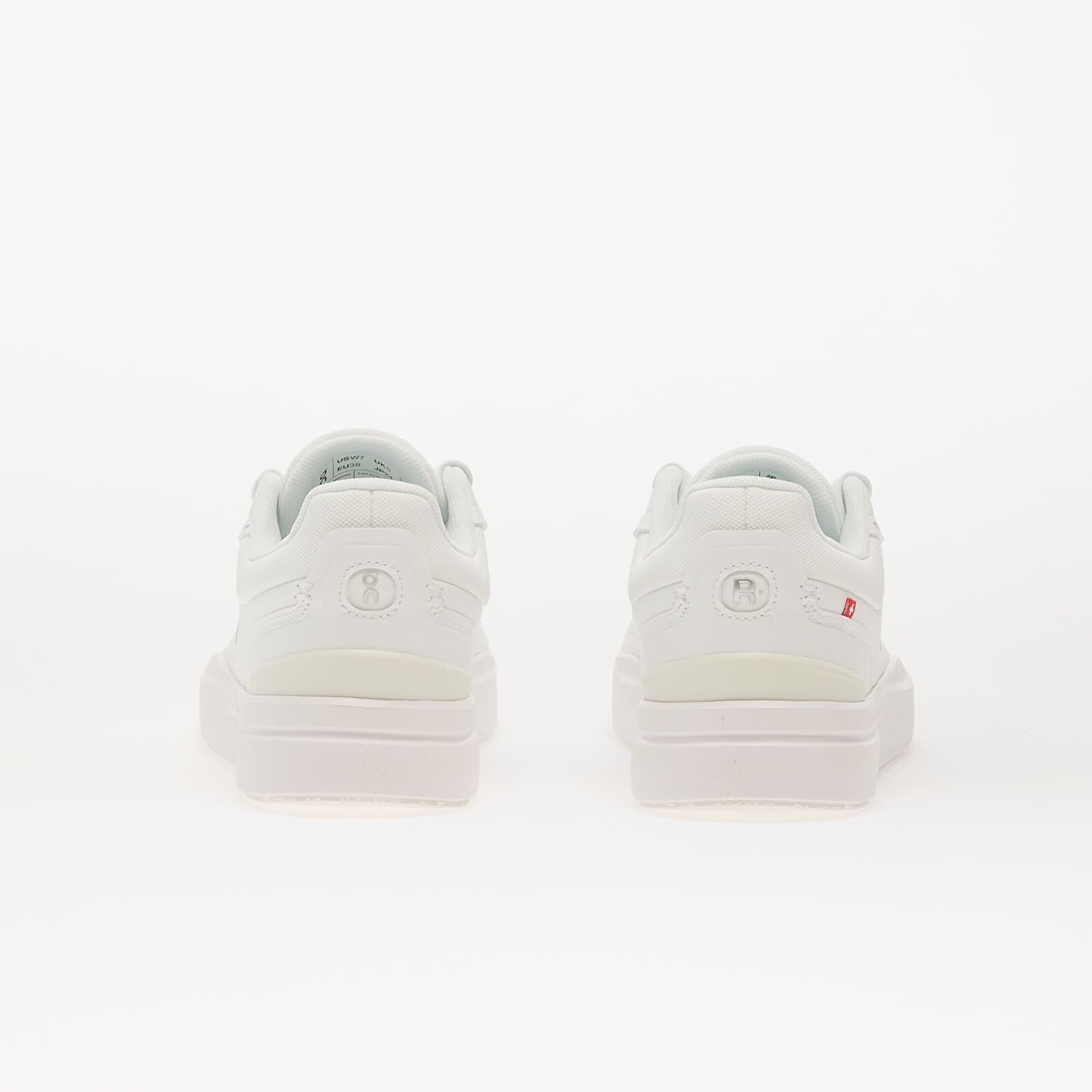 On Сникърси W The Roger Advantage White/ White