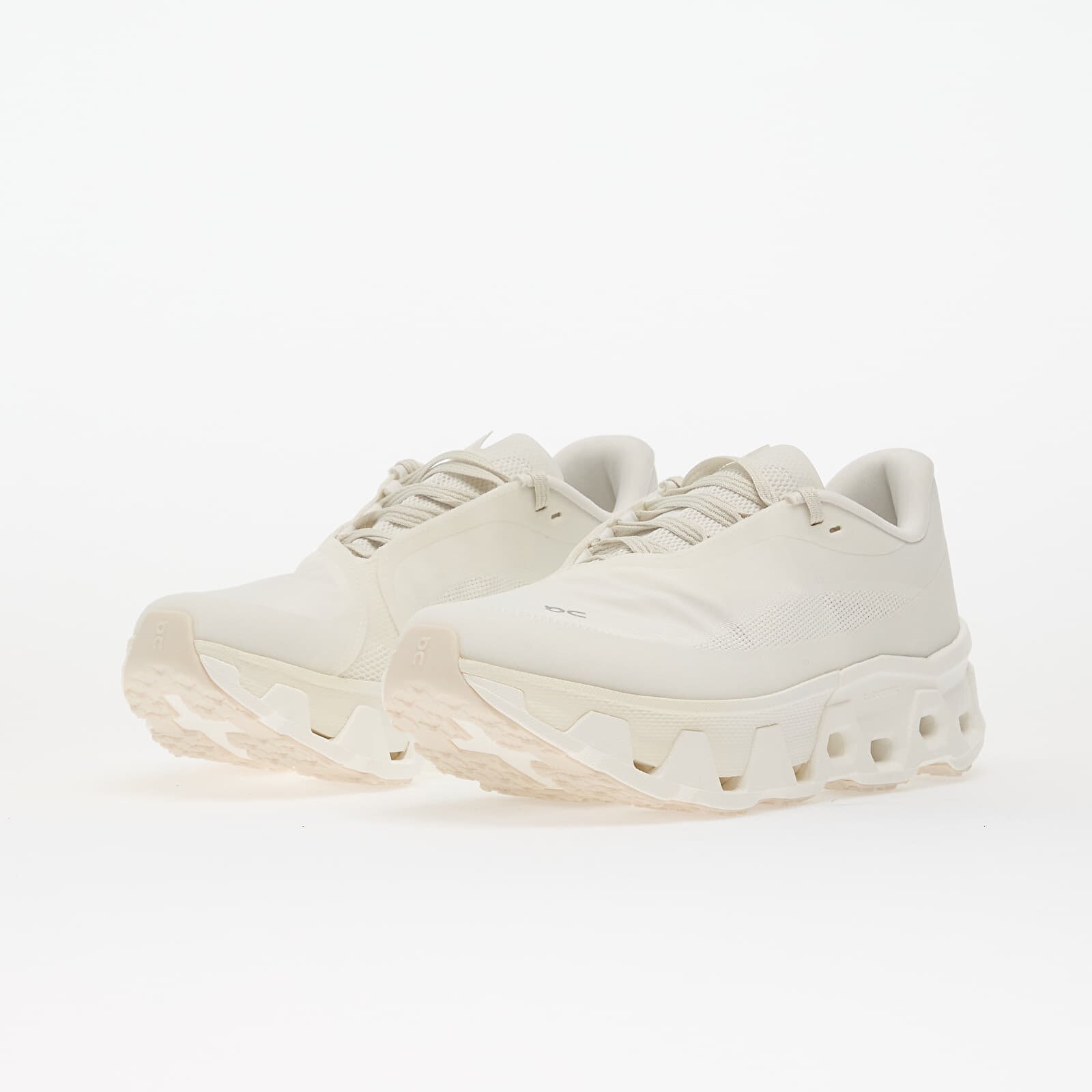 On Сникърси x PAF Cloudmster Hyper W White/ White