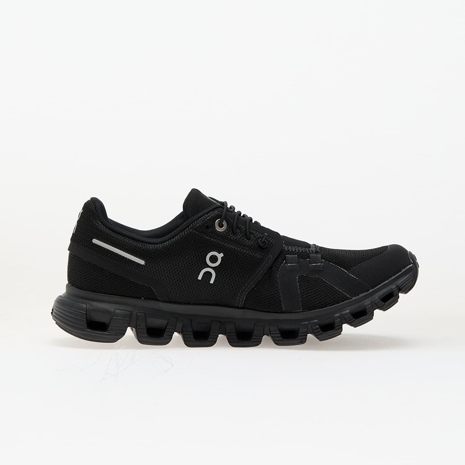 On W Cloud 6 Black/ Black