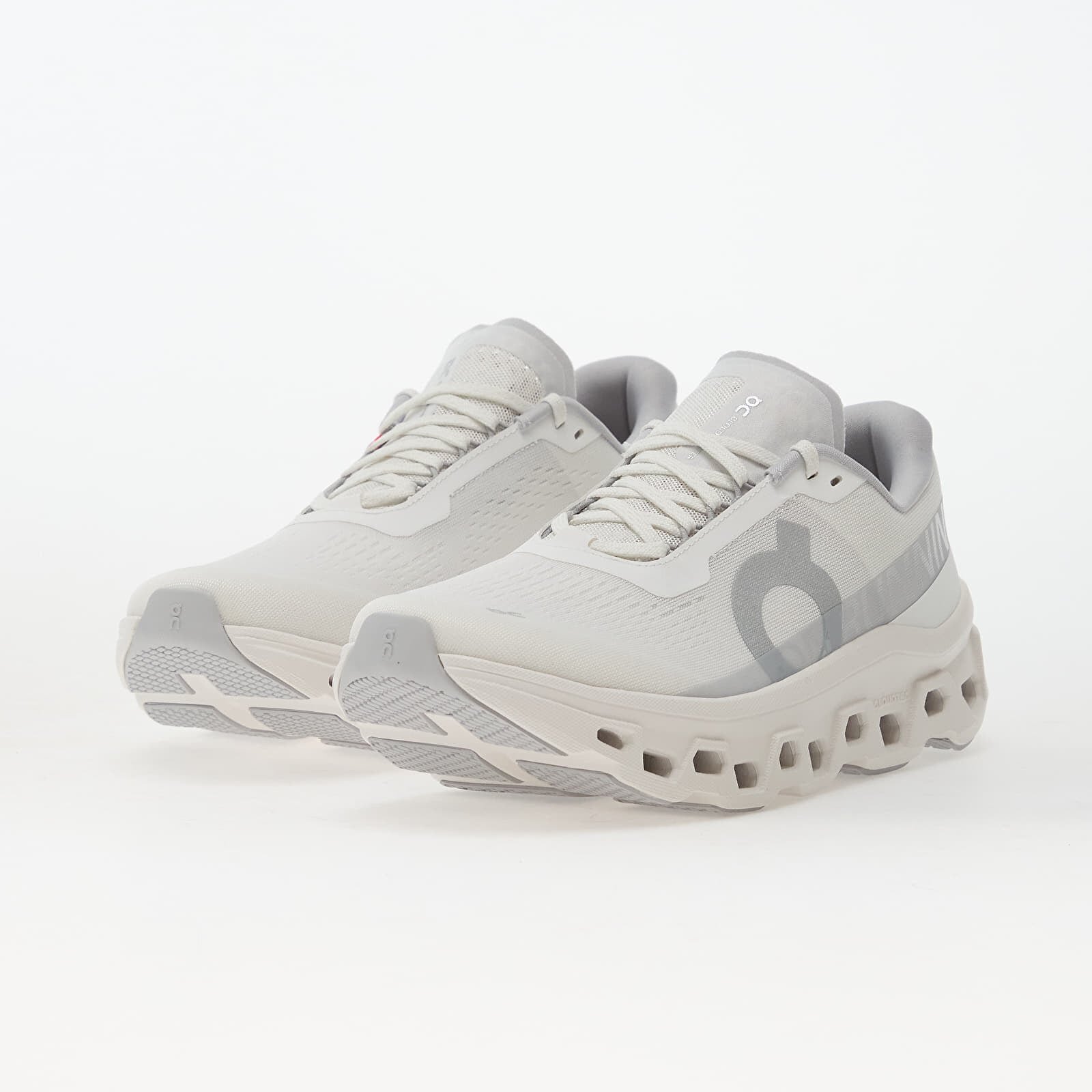 On W Cloudmster 1 White/ White