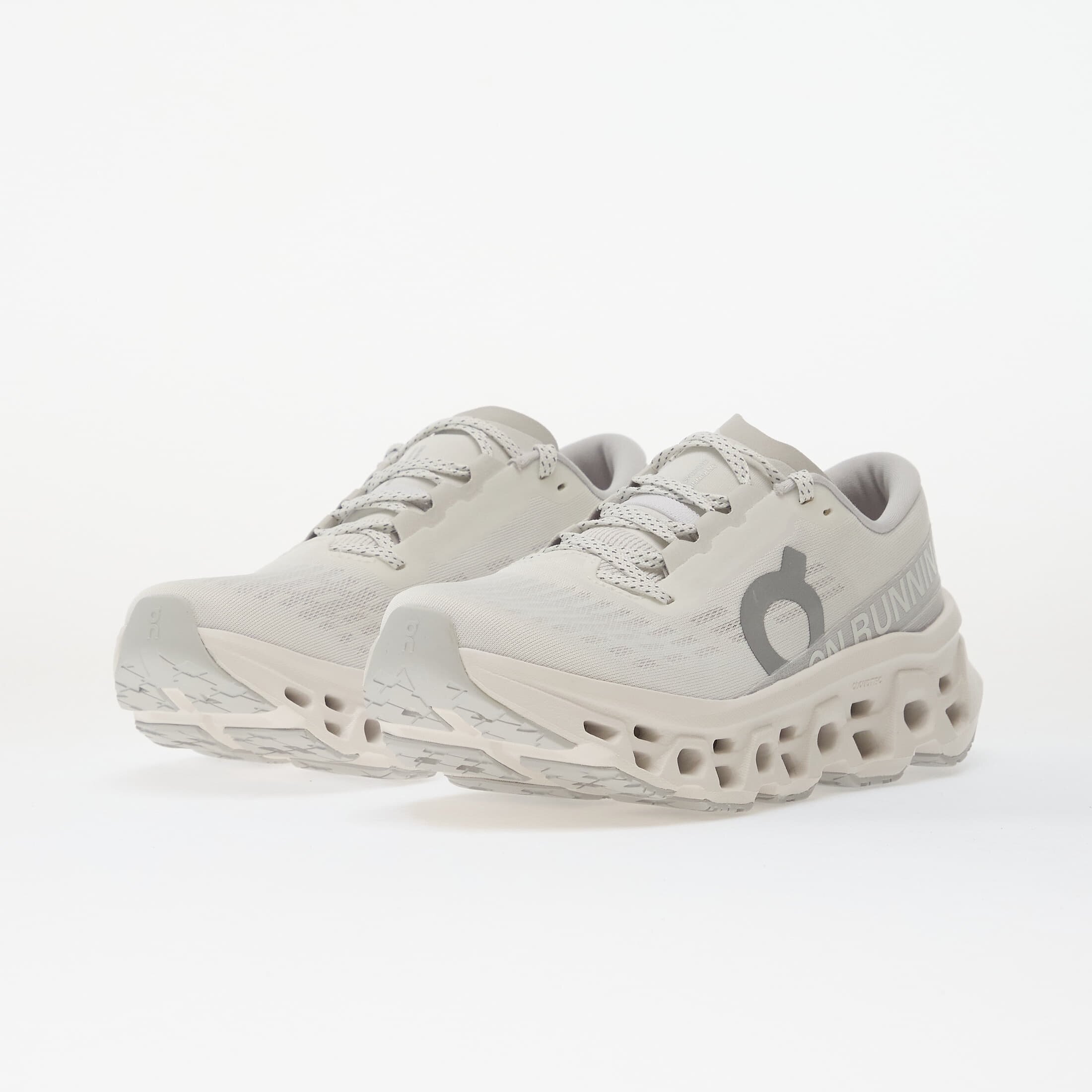 On W Cloudmster 3 White/ Wolf