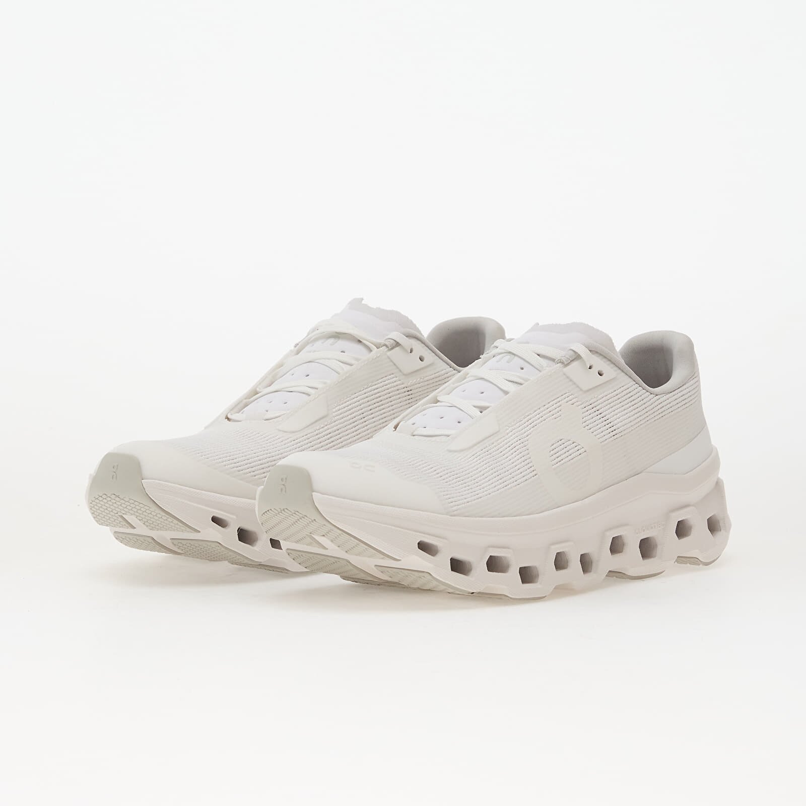 On W Cloudmster Void White/ White