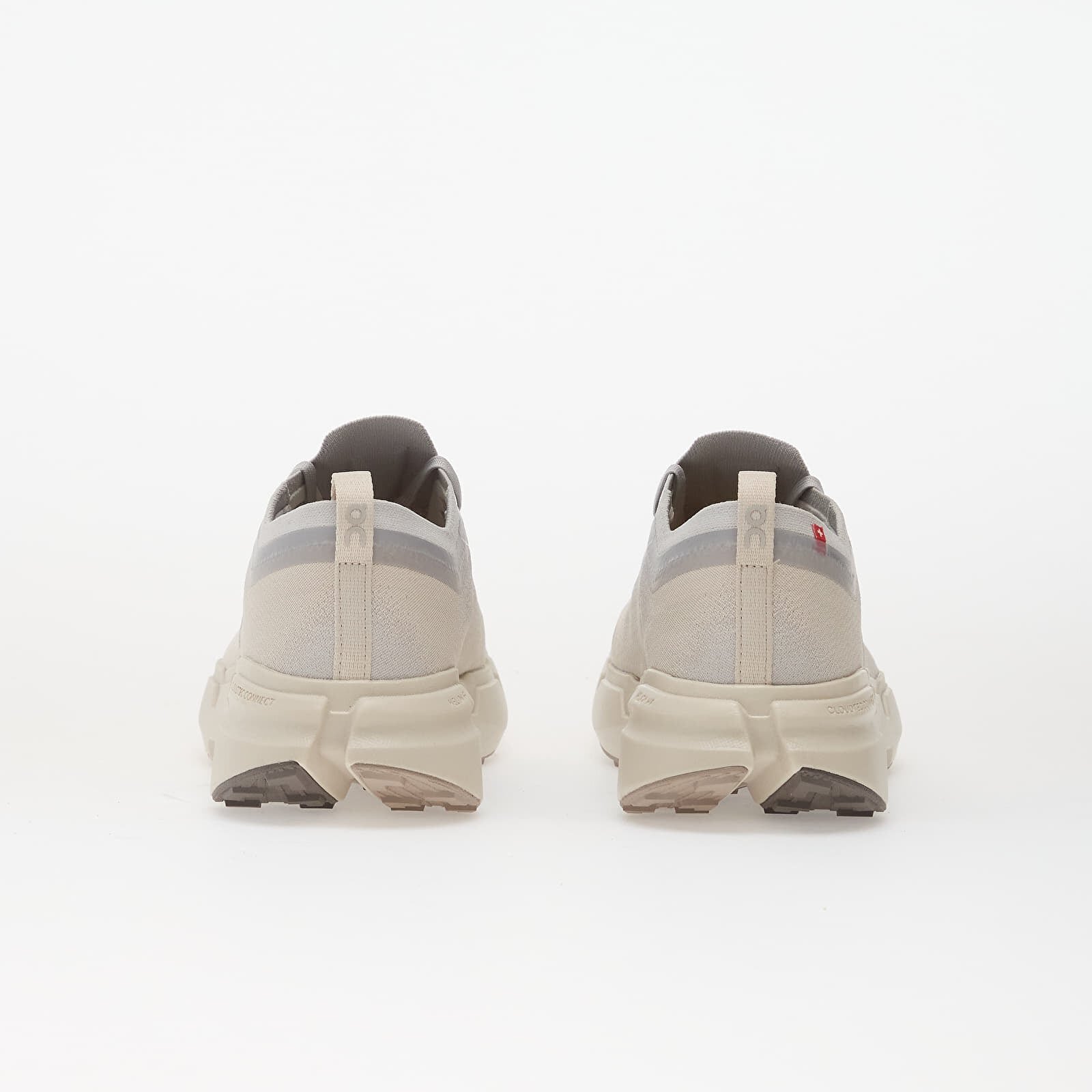 On W Cloudsoma Glacier/ Pearl