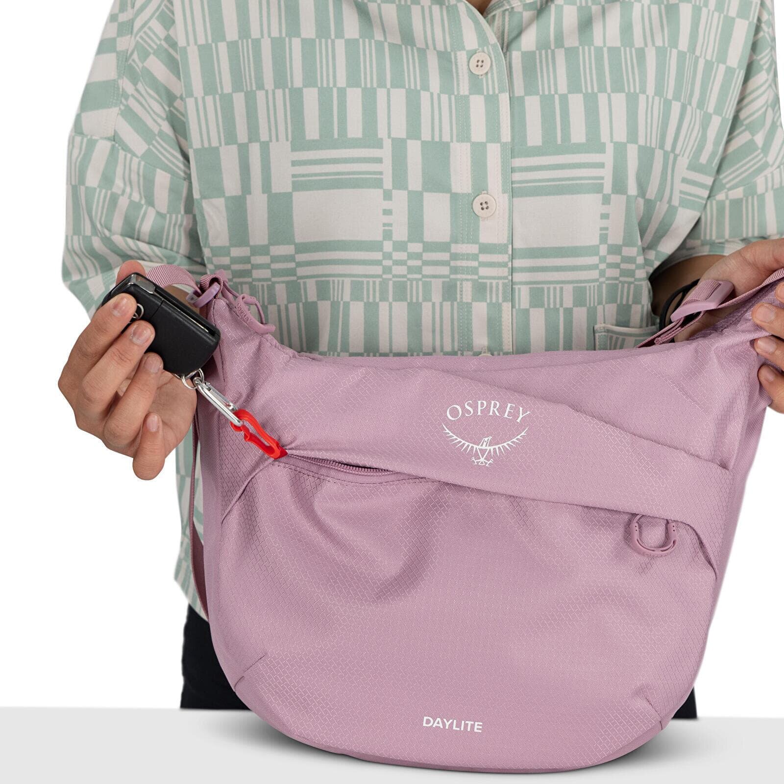 Osprey Чанта Daylite Crossbody Pouch Iris Pink