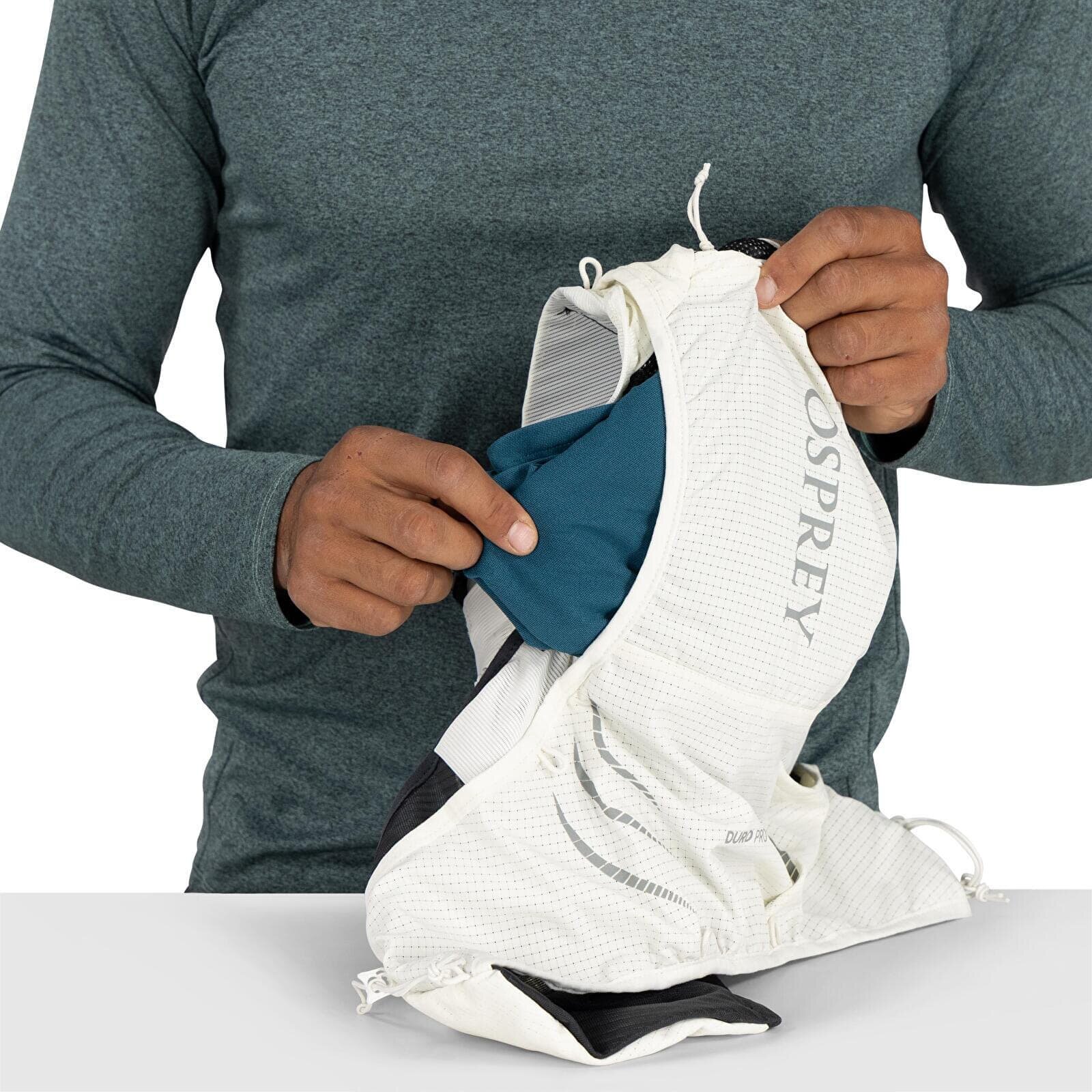 Osprey Раница Duro Pro 10 Mystery White