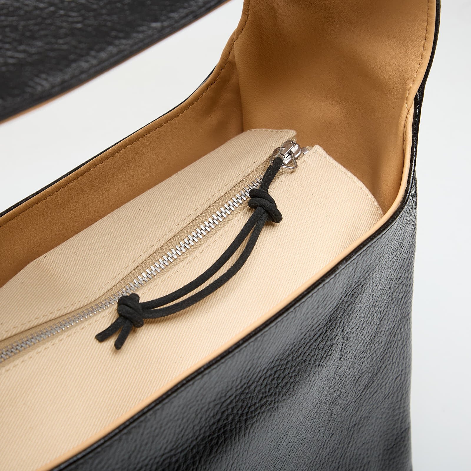 Our Legacy Чанта Brick Bag Black Leather