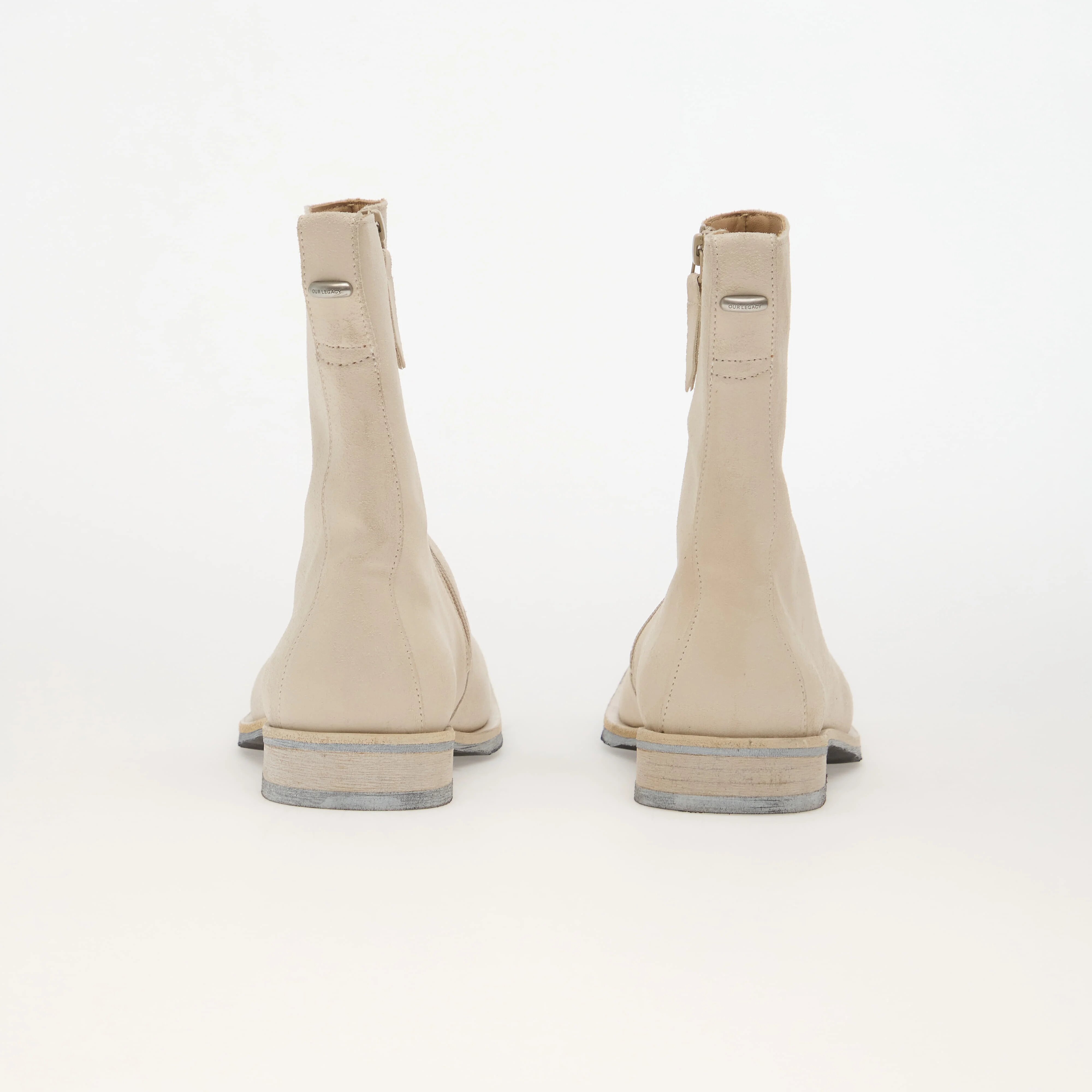 Our Legacy Обувки Slim Camion Boot Dirty White Waxed Suede