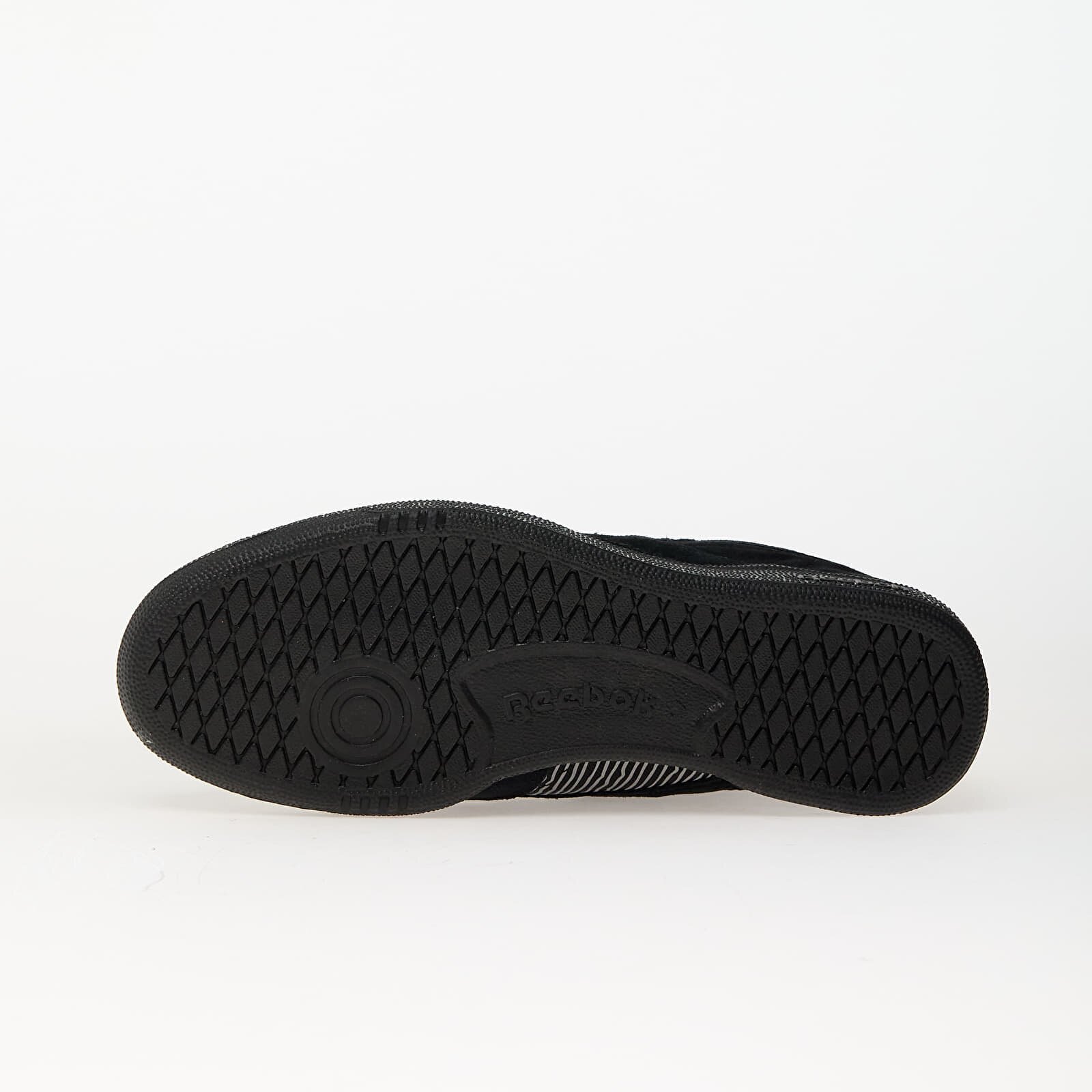 PLEASURES Сникърси x Joy Divison Reebok Club C Black