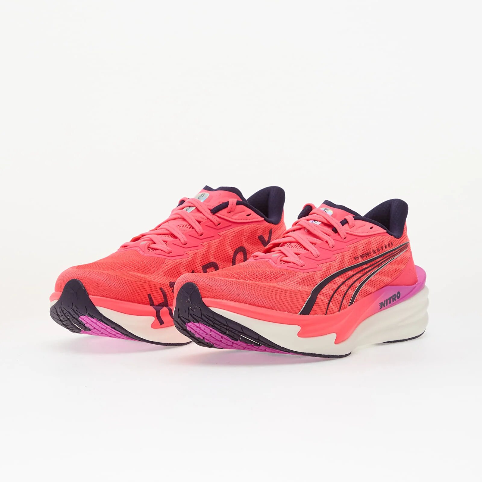 Puma Сникърси Deviate NITRO 4 X HYROX White/ Electric Orchid/ Pink